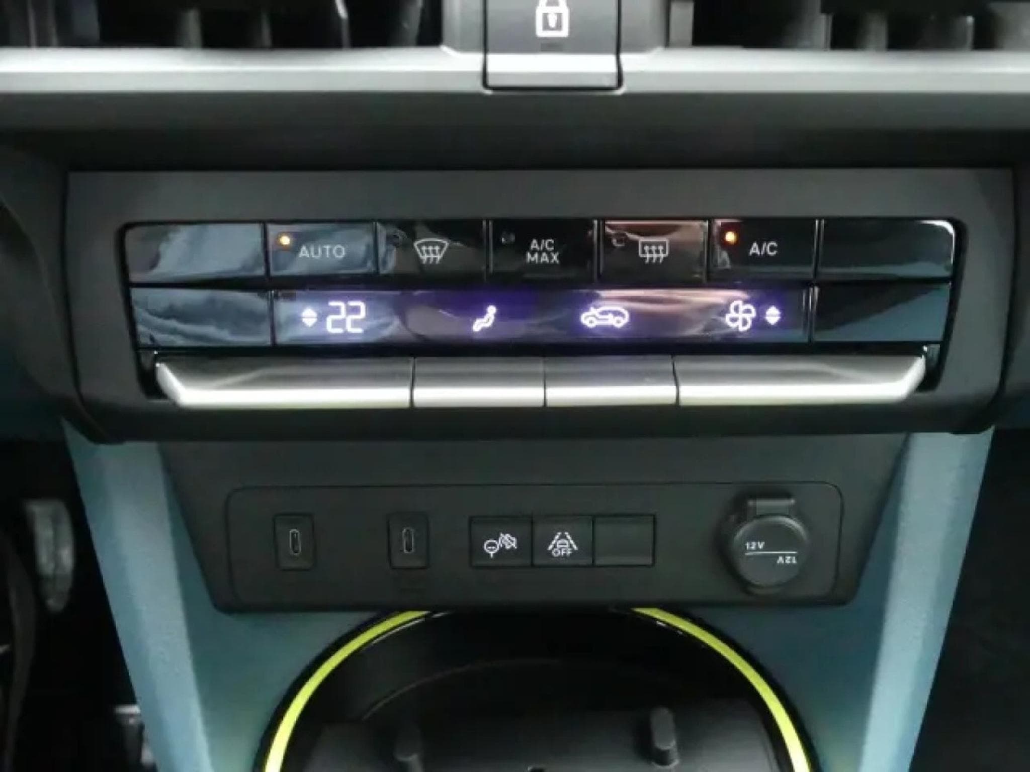 Fiat Grande Panda ICON HYBRID 1.2 eDCT (2026) - Photo 20