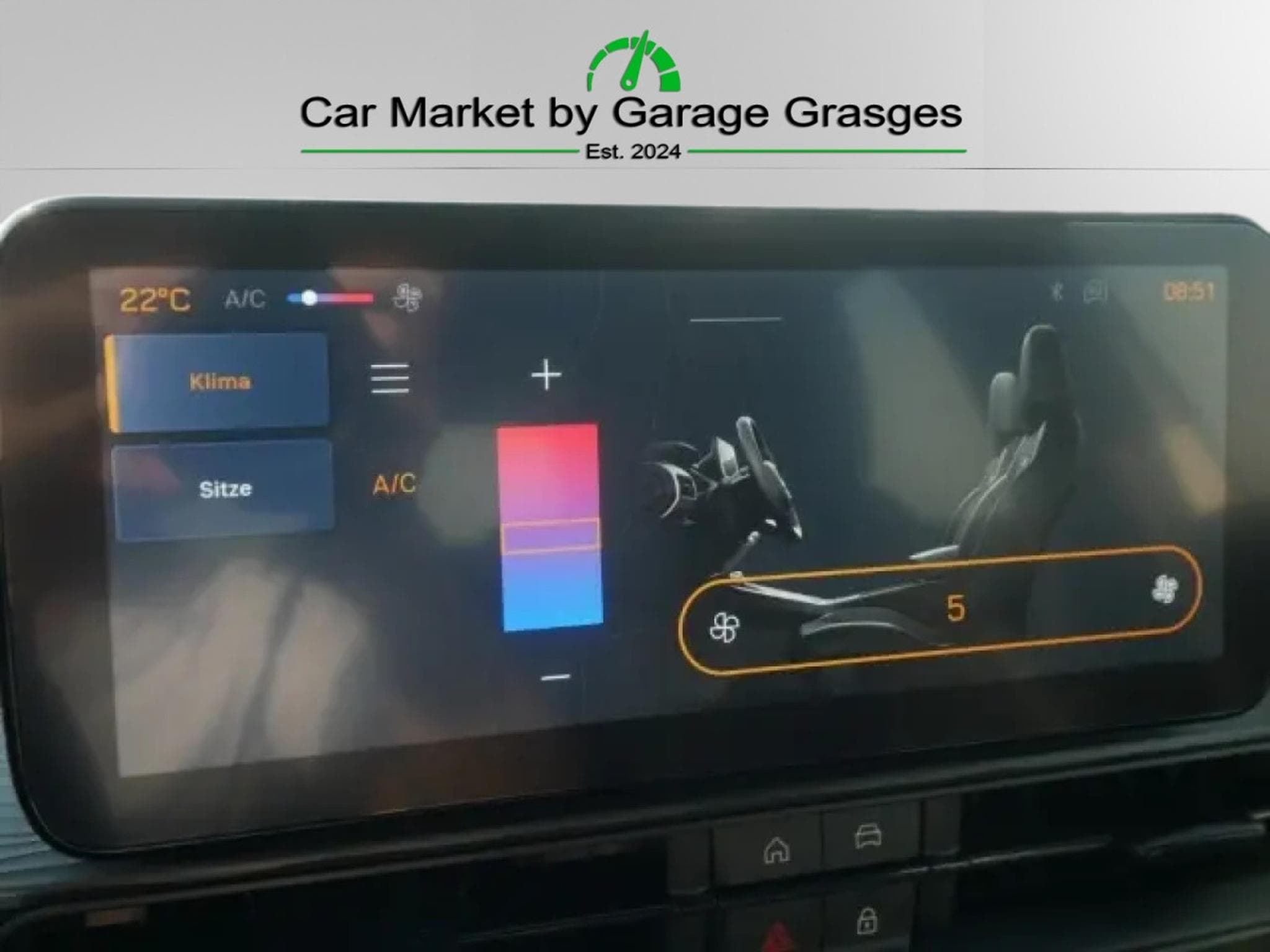 Jeep Avenger LONGITUDE e-Hybrid 1.2 (2025) - Photo 18