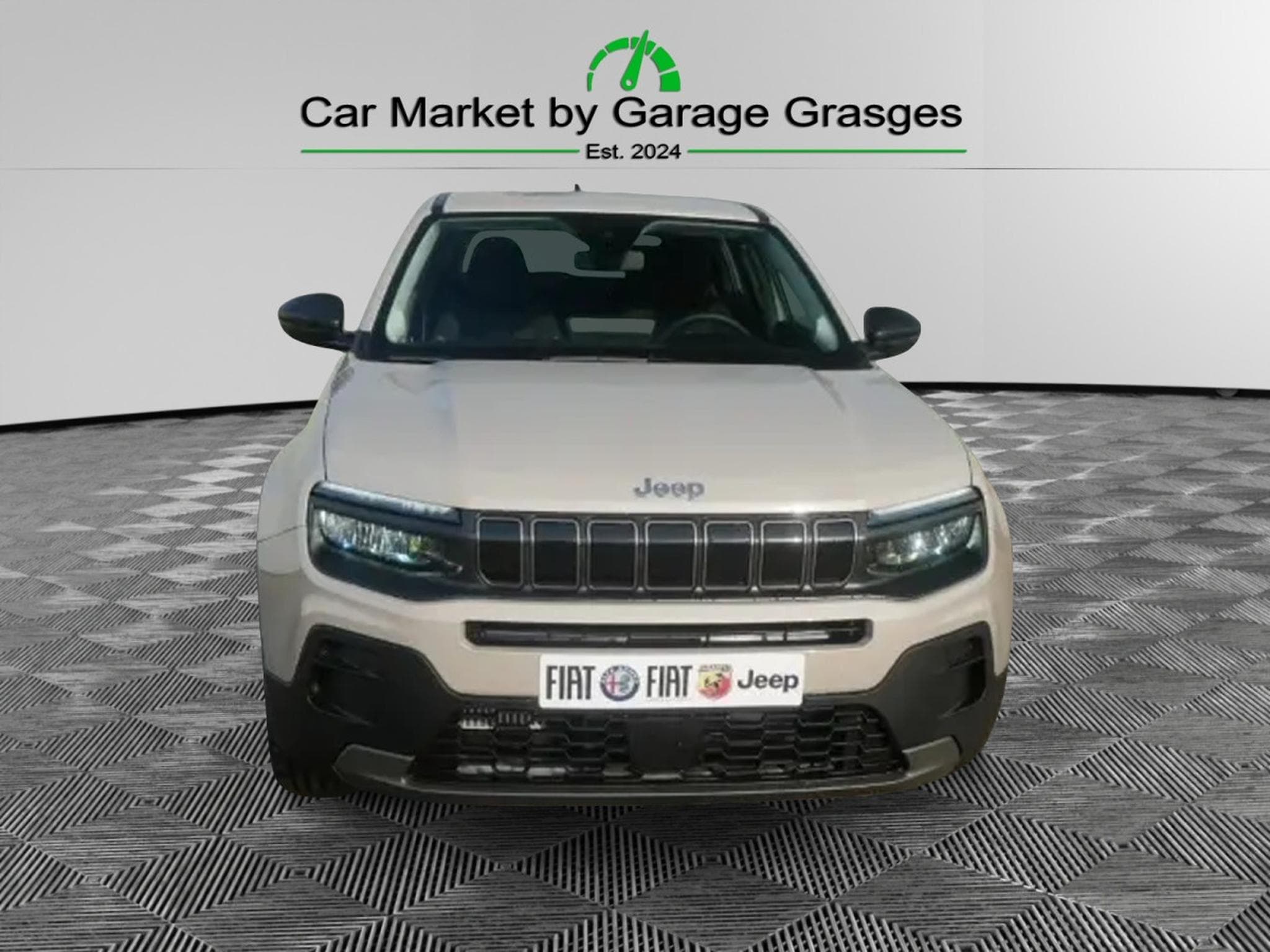 Jeep Avenger LONGITUDE e-Hybrid 1.2 (2025) - Photo 8