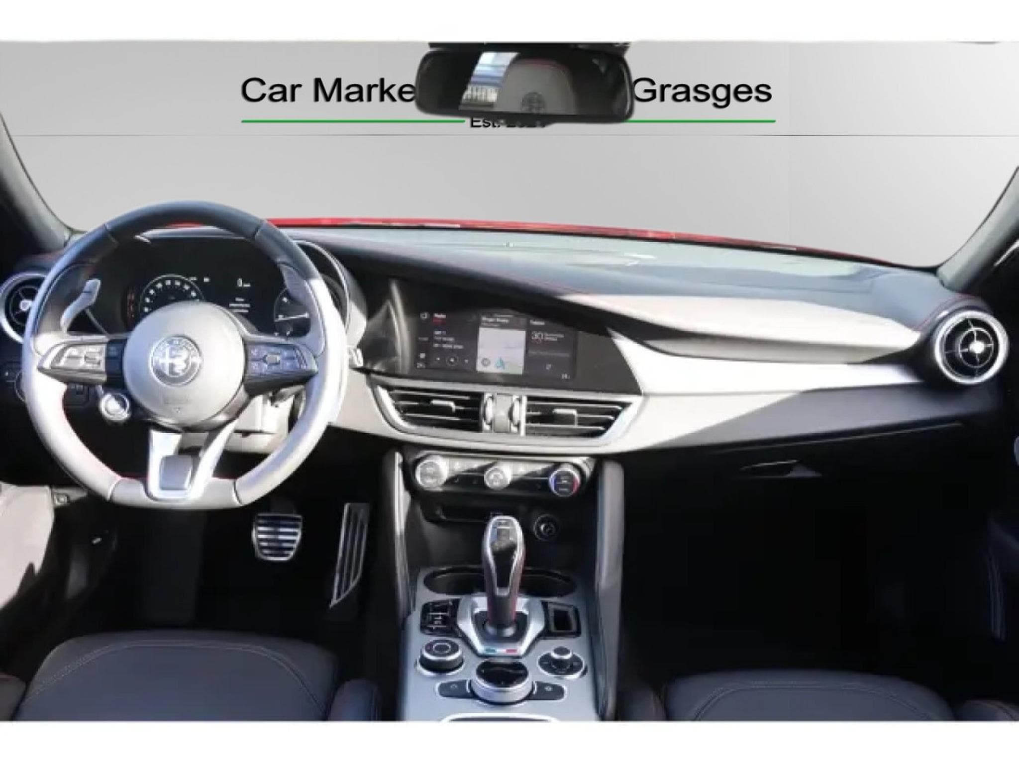 Alfa-Romeo Giulia COMPETIZIONE 2.0 TURBO (2023) - Photo 16