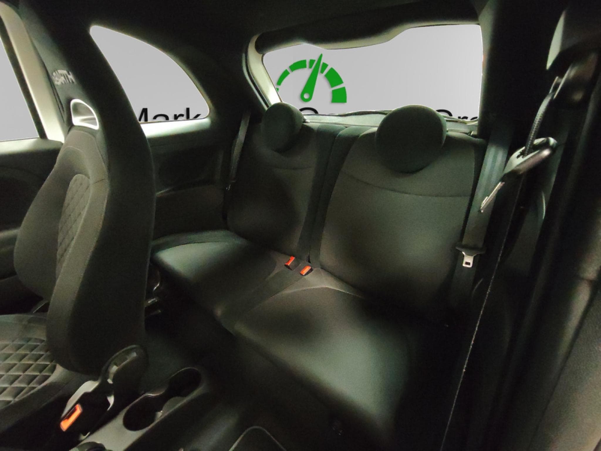 Abarth 595 1.4 T-JET 165 (2024) - Photo 11