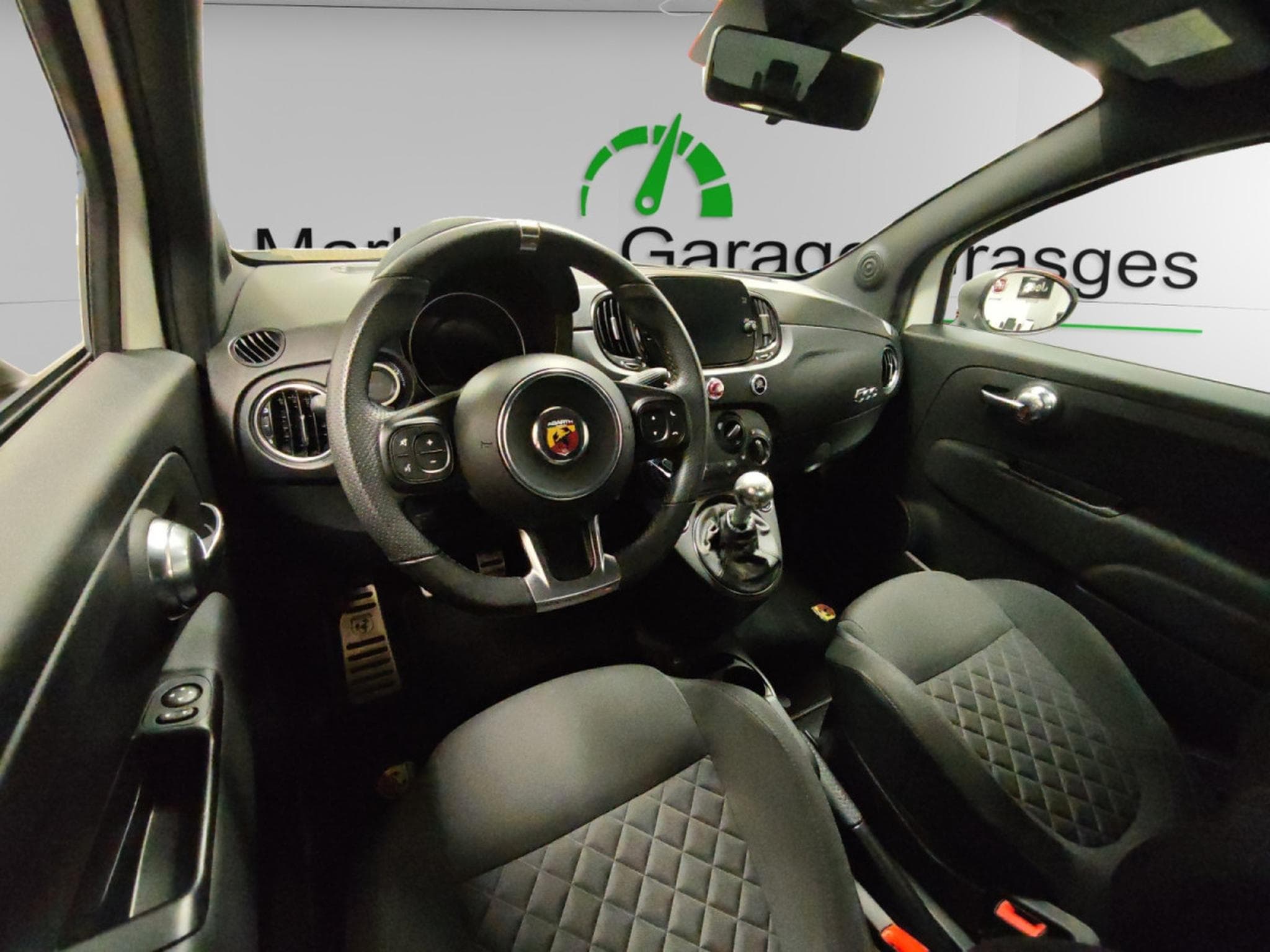 Abarth 595 1.4 T-JET 165 (2024) - Photo 12