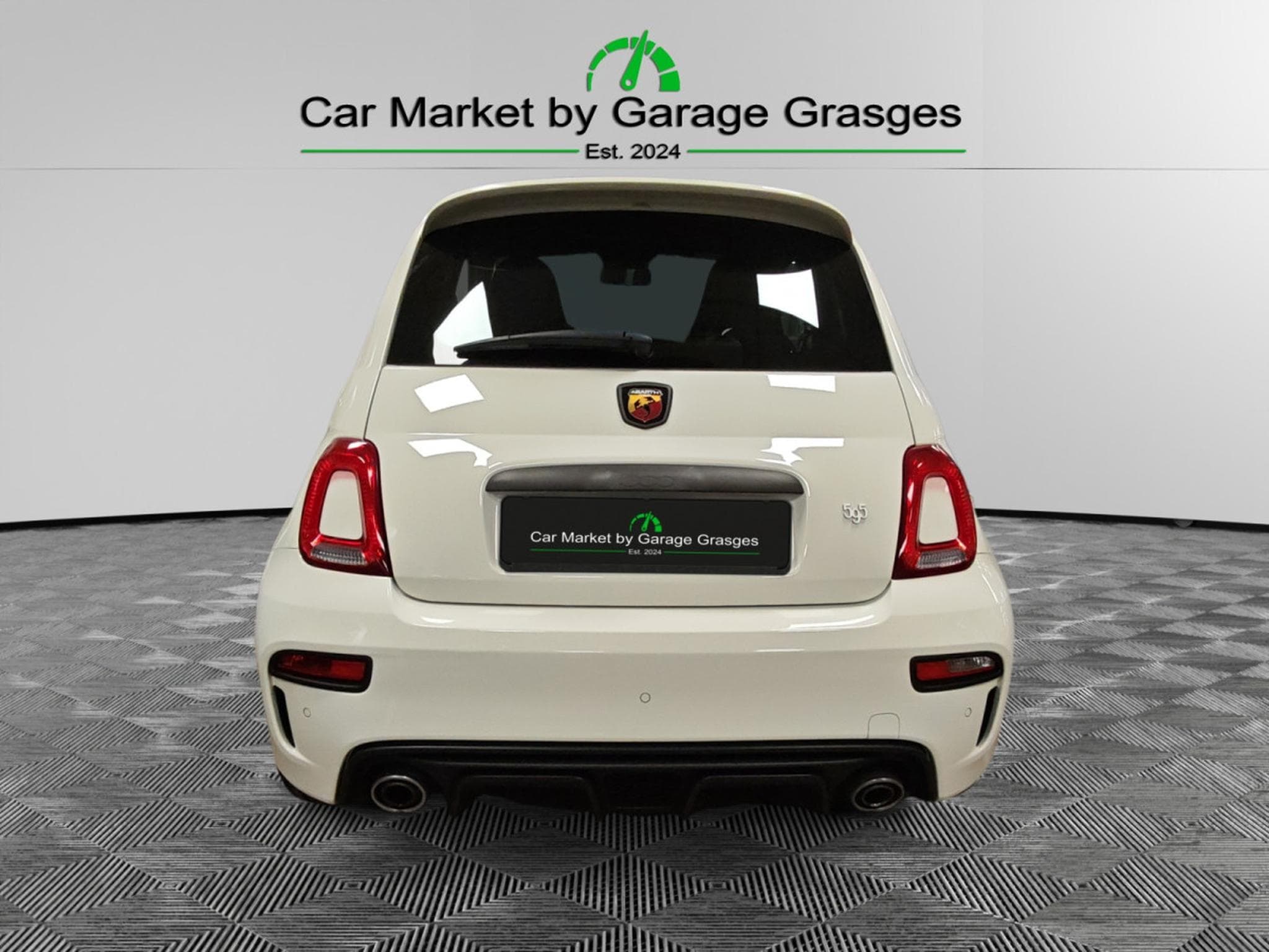 Abarth 595 1.4 T-JET 165 (2024) - Photo 4