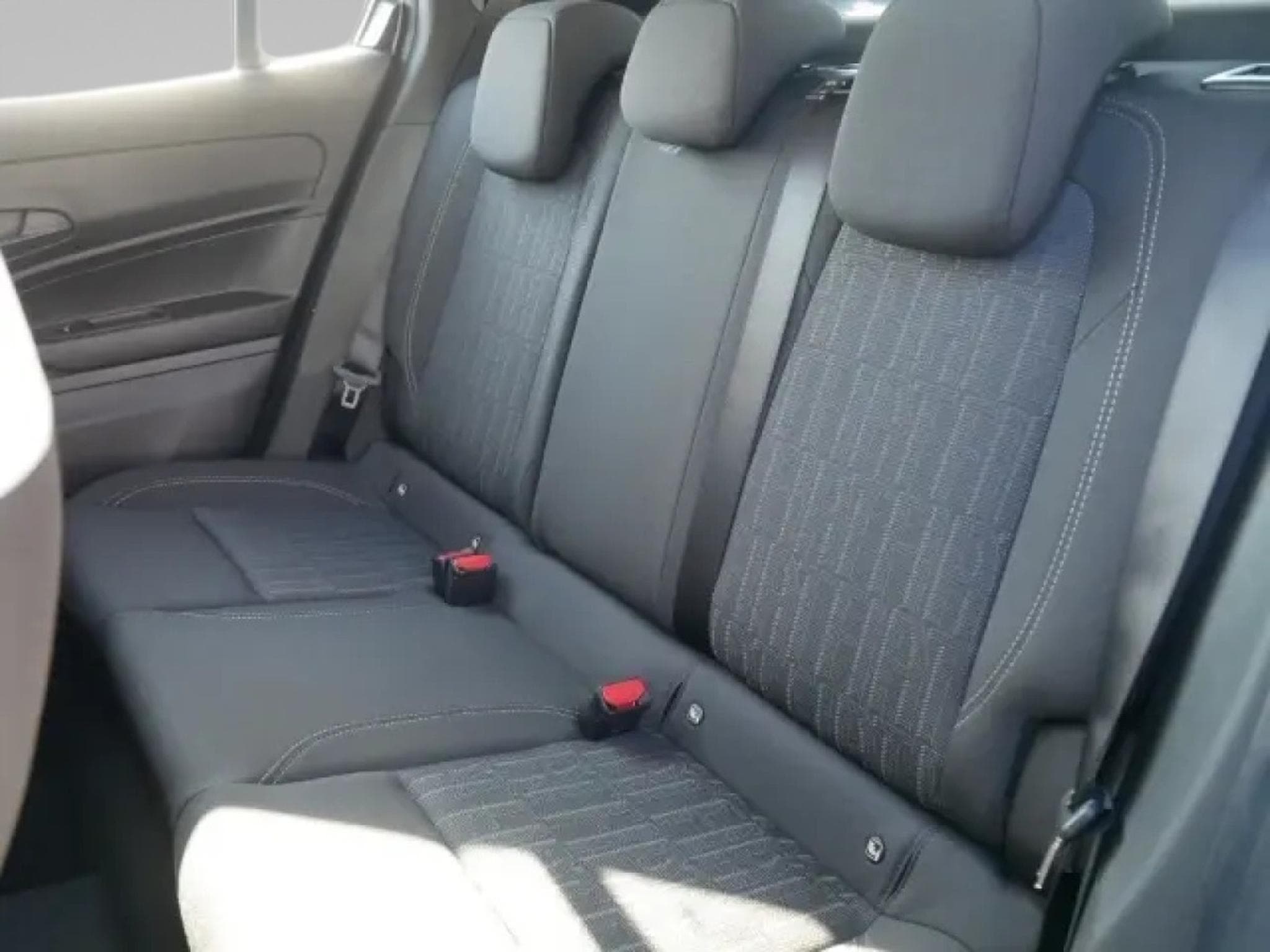 Fiat 600 ICON HYBRID 1.2 (2026) - Photo 12