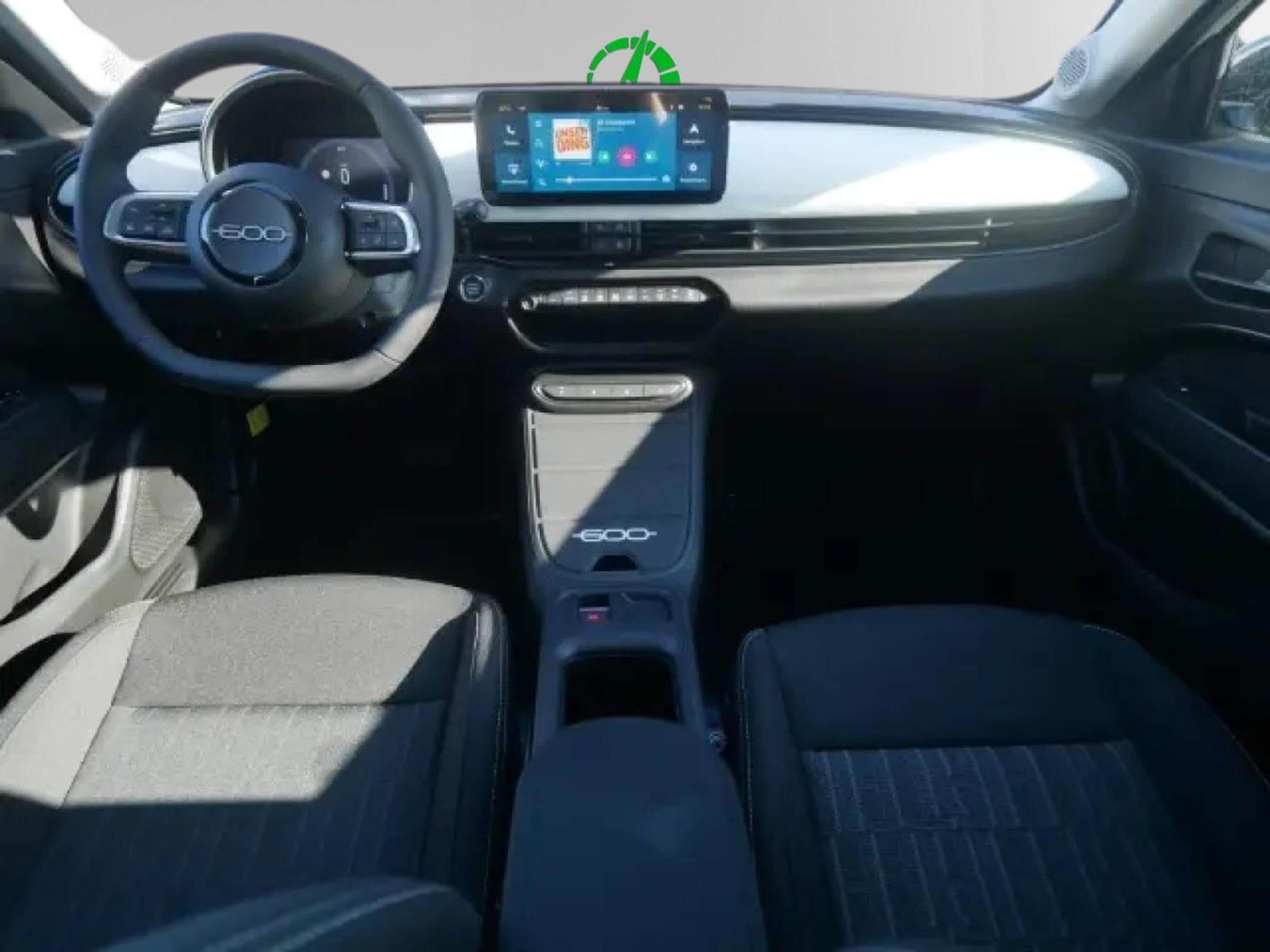 Fiat 600 ICON HYBRID 1.2 (2026) - Photo 13