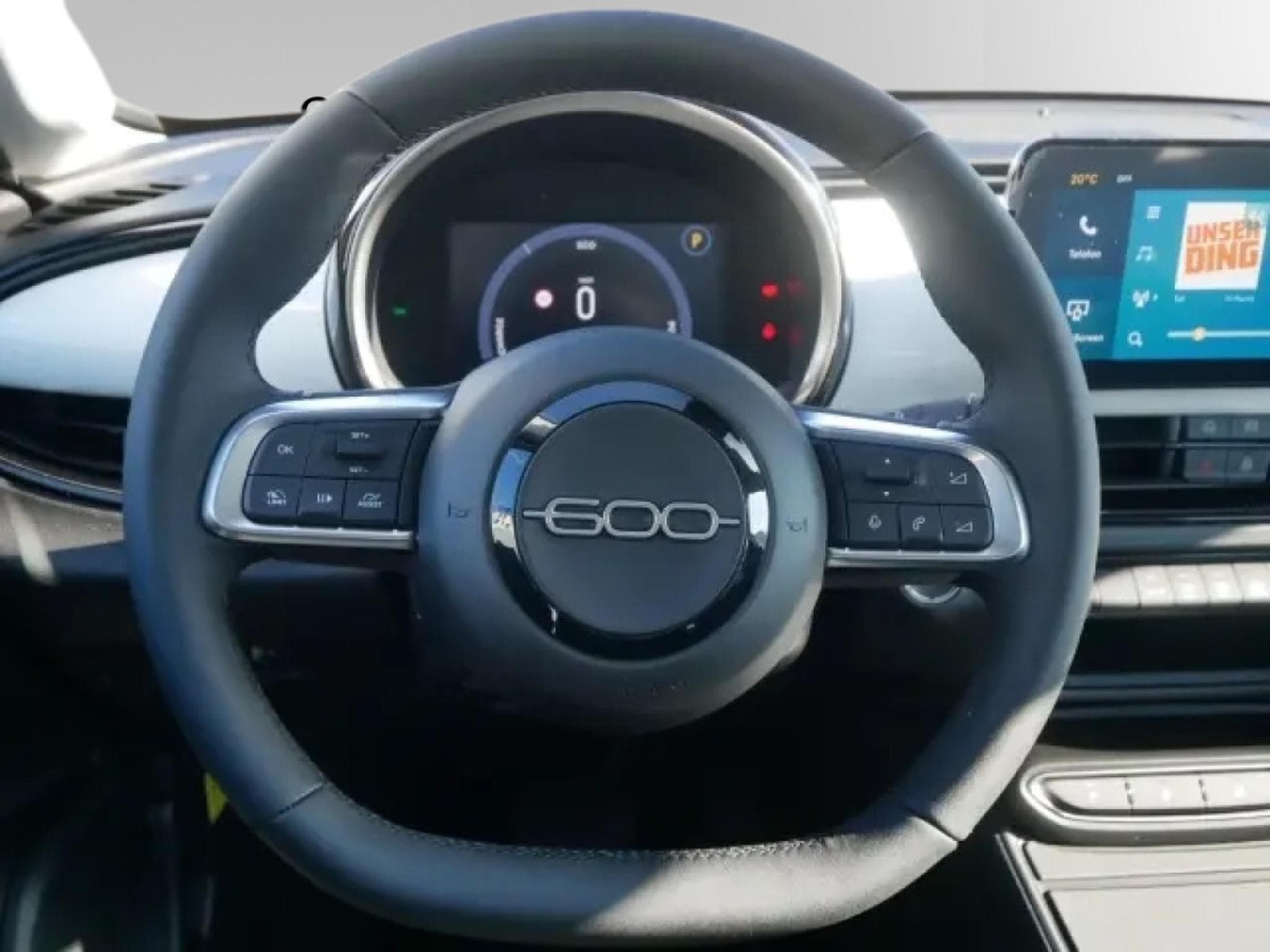 Fiat 600 ICON HYBRID 1.2 (2026) - Photo 14