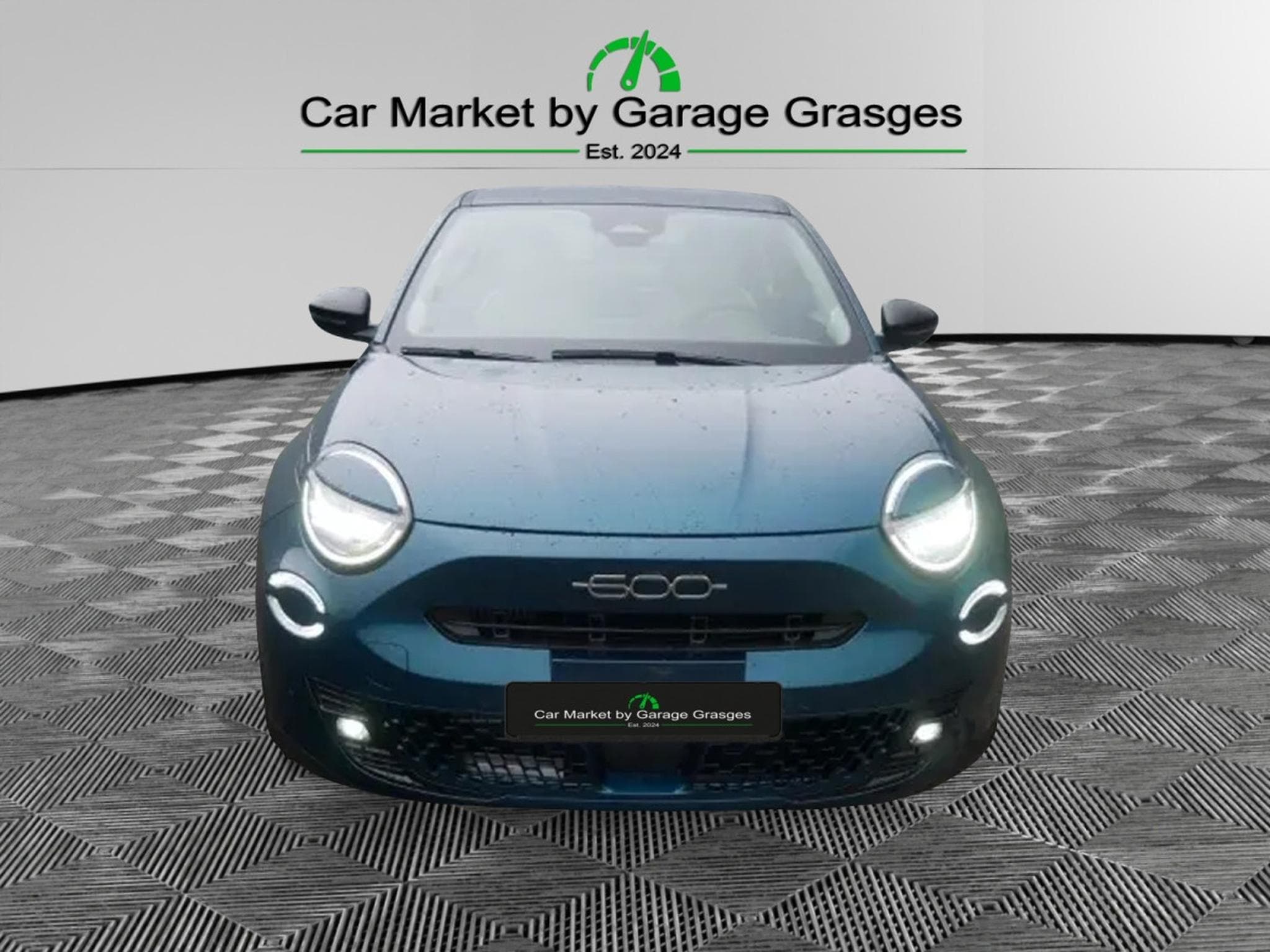 Fiat 600 ICON HYBRID 1.2 (2026) - Photo 8