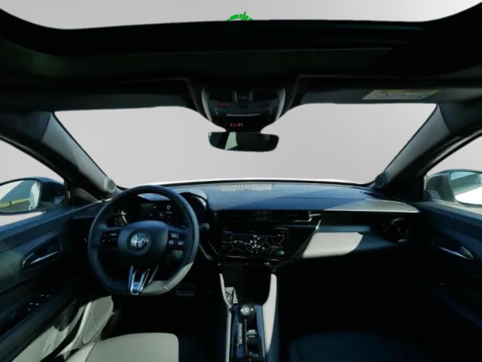 Alfa-Romeo Junior Ibrida Speciale 1.2 VGT (2025) - Photo 18