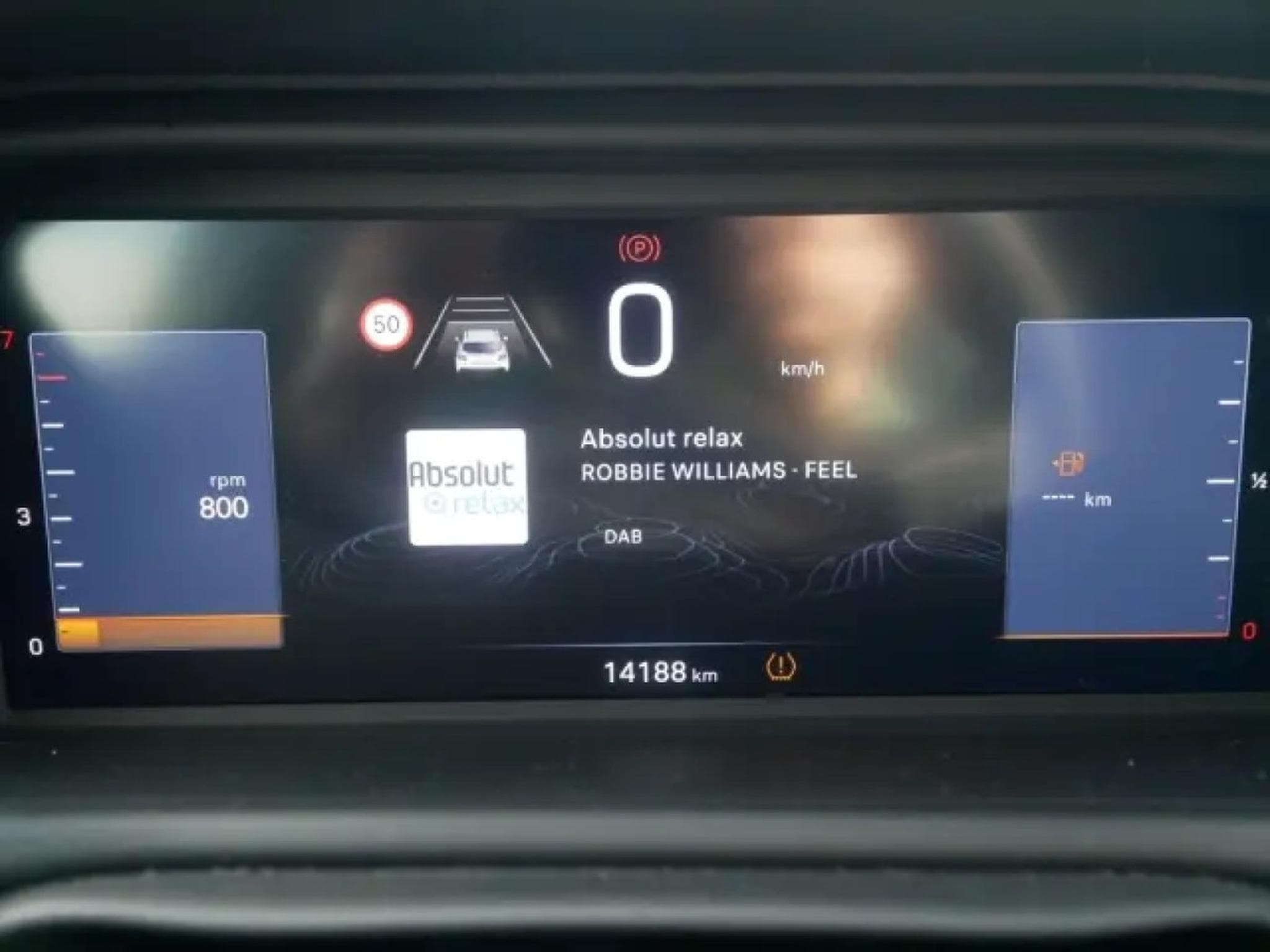 Jeep Avenger ALTITUDE 1.2 (2024) - Photo 19