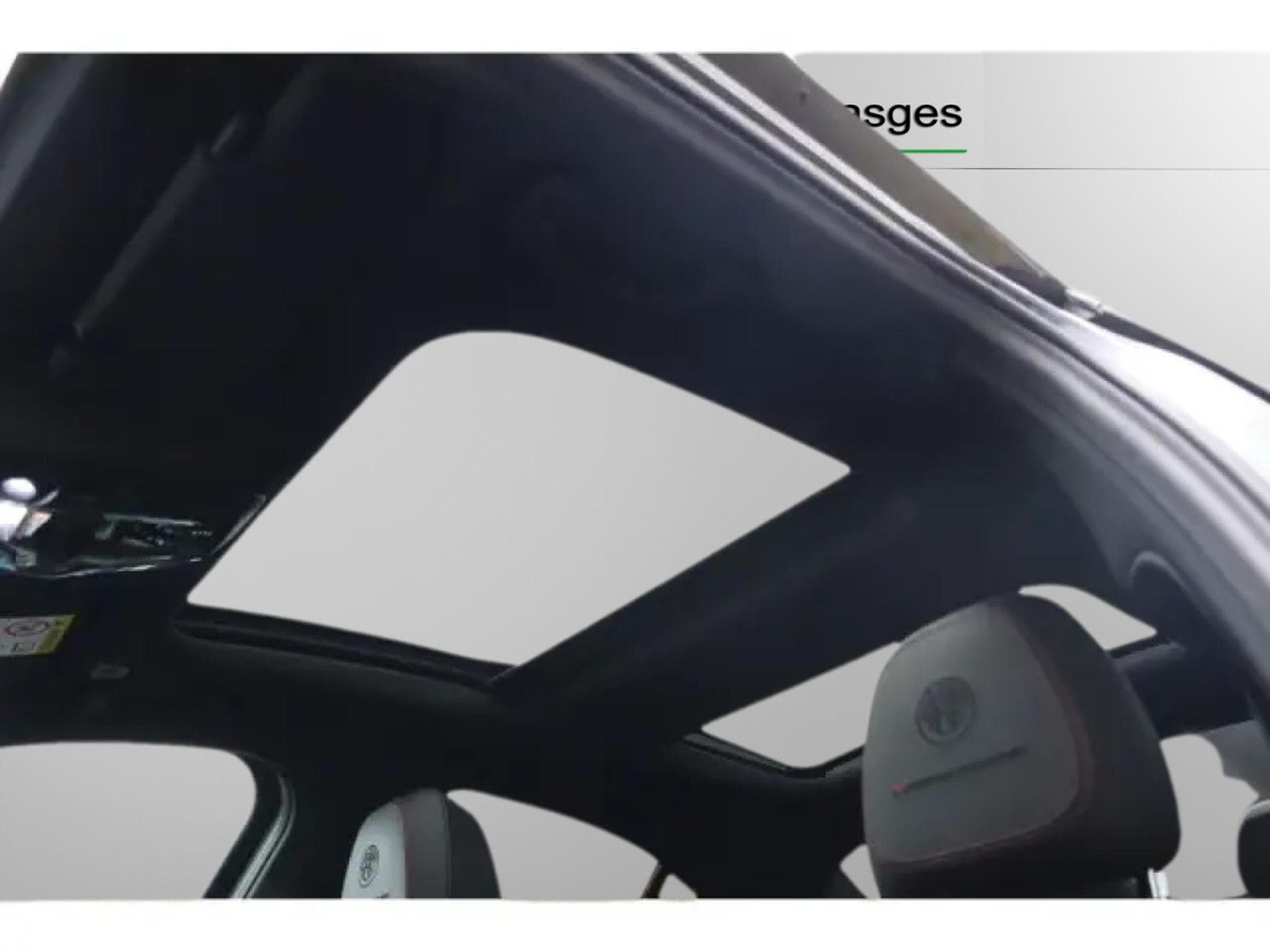 Alfa-Romeo Giulia COMPETIZIONE 2.0 TURBO (2023) - Photo 14