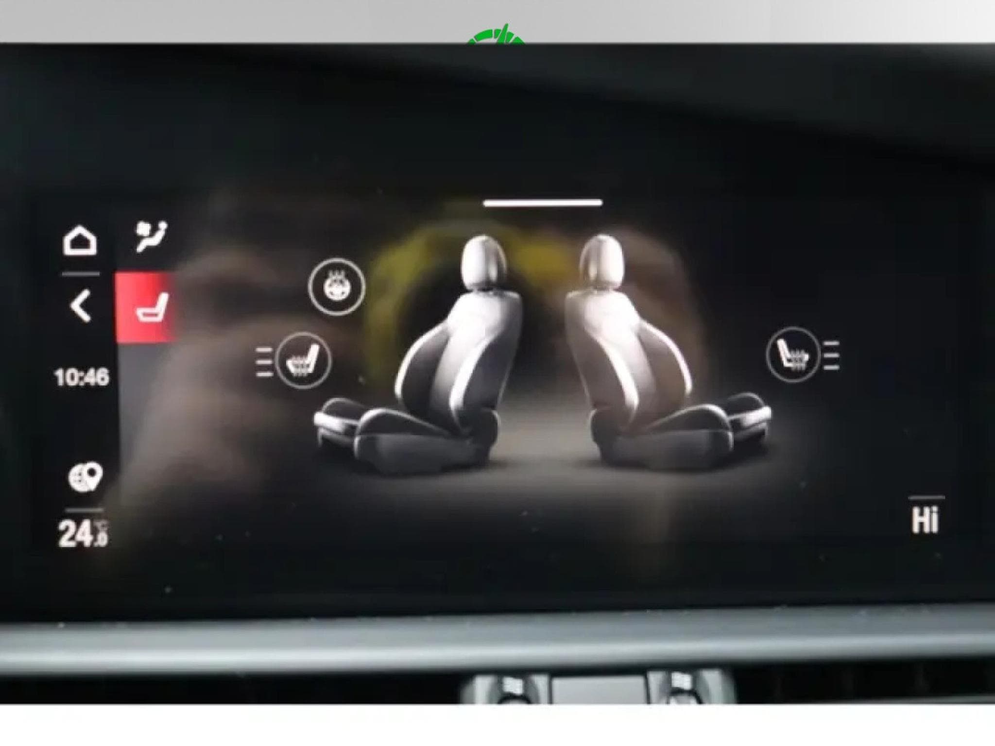 Alfa-Romeo Giulia COMPETIZIONE 2.0 TURBO (2023) - Photo 21