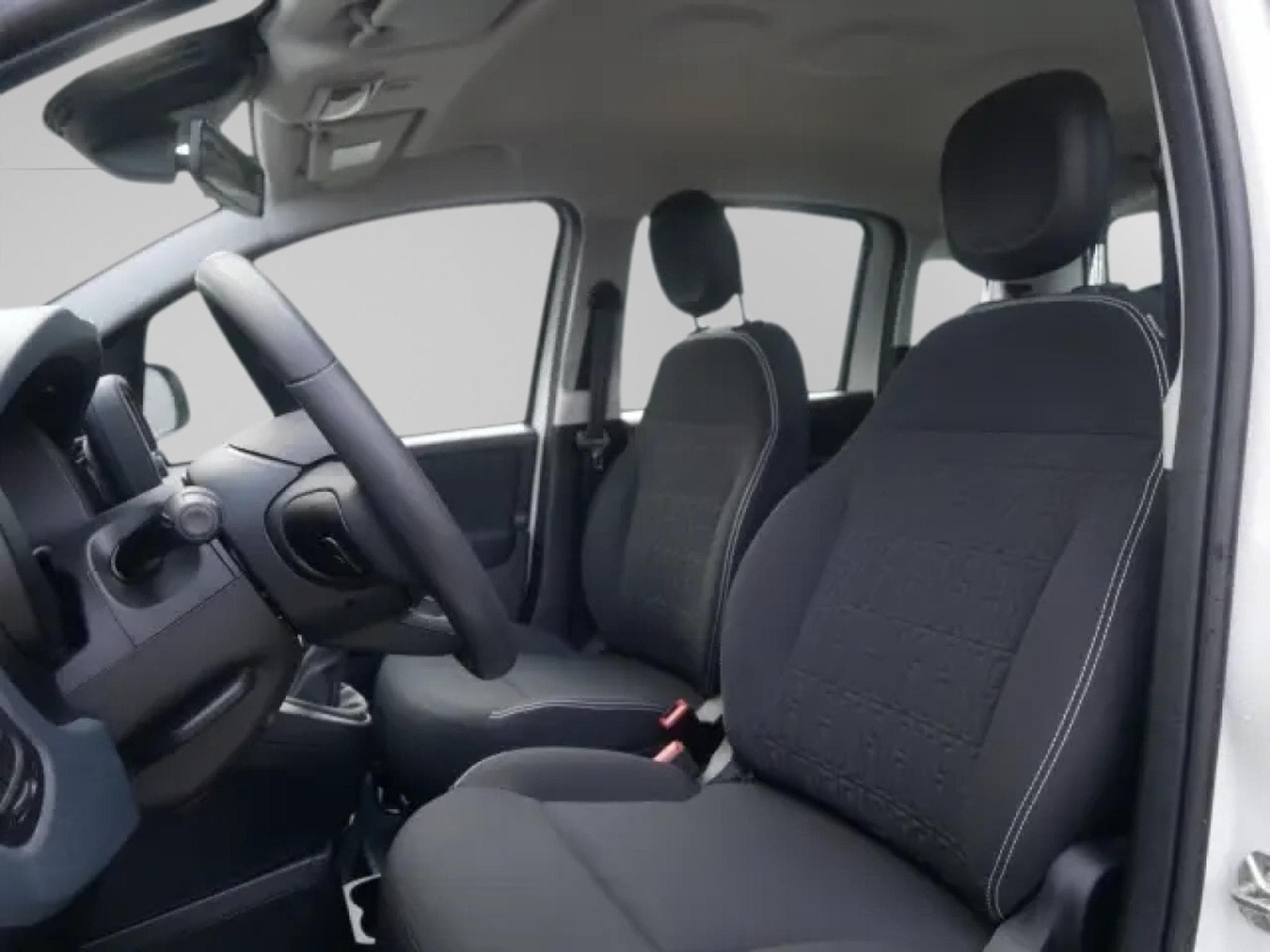 Fiat Panda ICON HYBRID 1.0 GSE (2026) - Photo 9