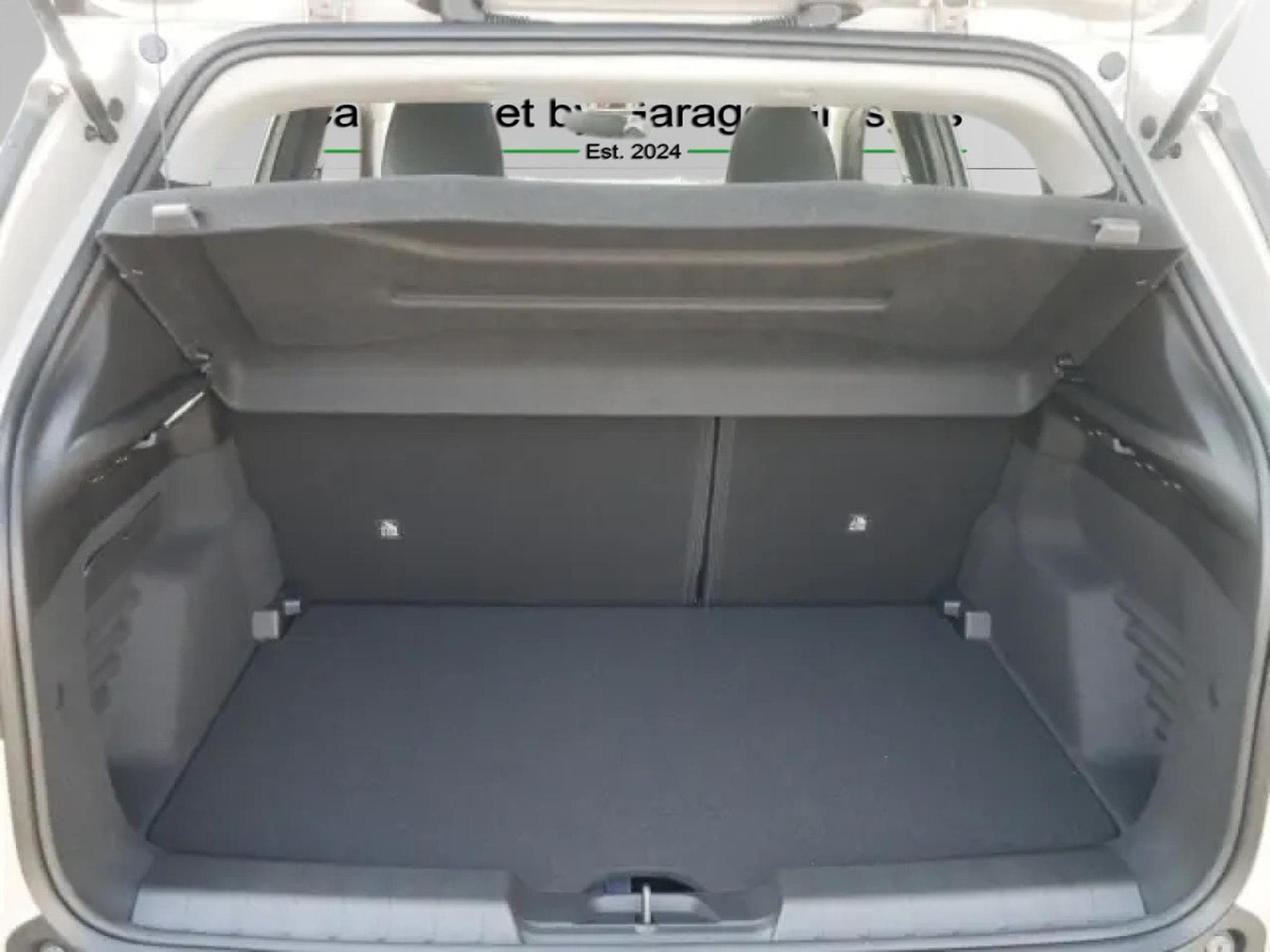 Jeep Avenger ALTITUDE 1.2 (2025) - Photo 9