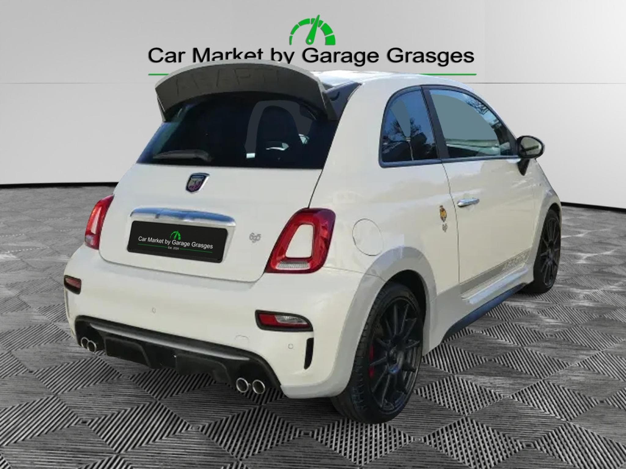 Abarth 695 70TH Anniversaire 1.4 T-JET 180 (2021) - Photo 5