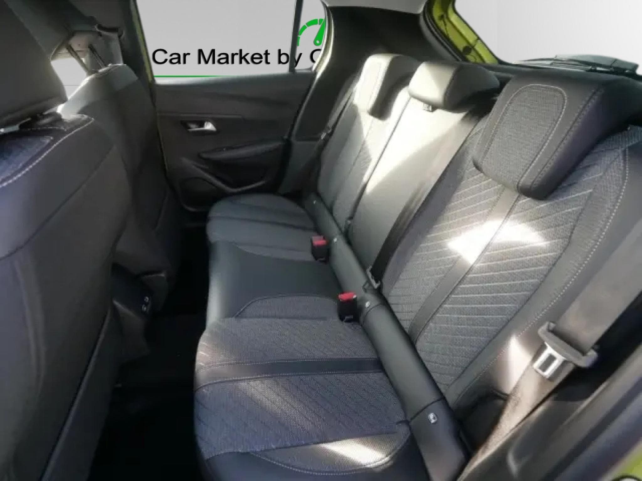 Peugeot 208 ALLURE 1.2 (2025) - Photo 11