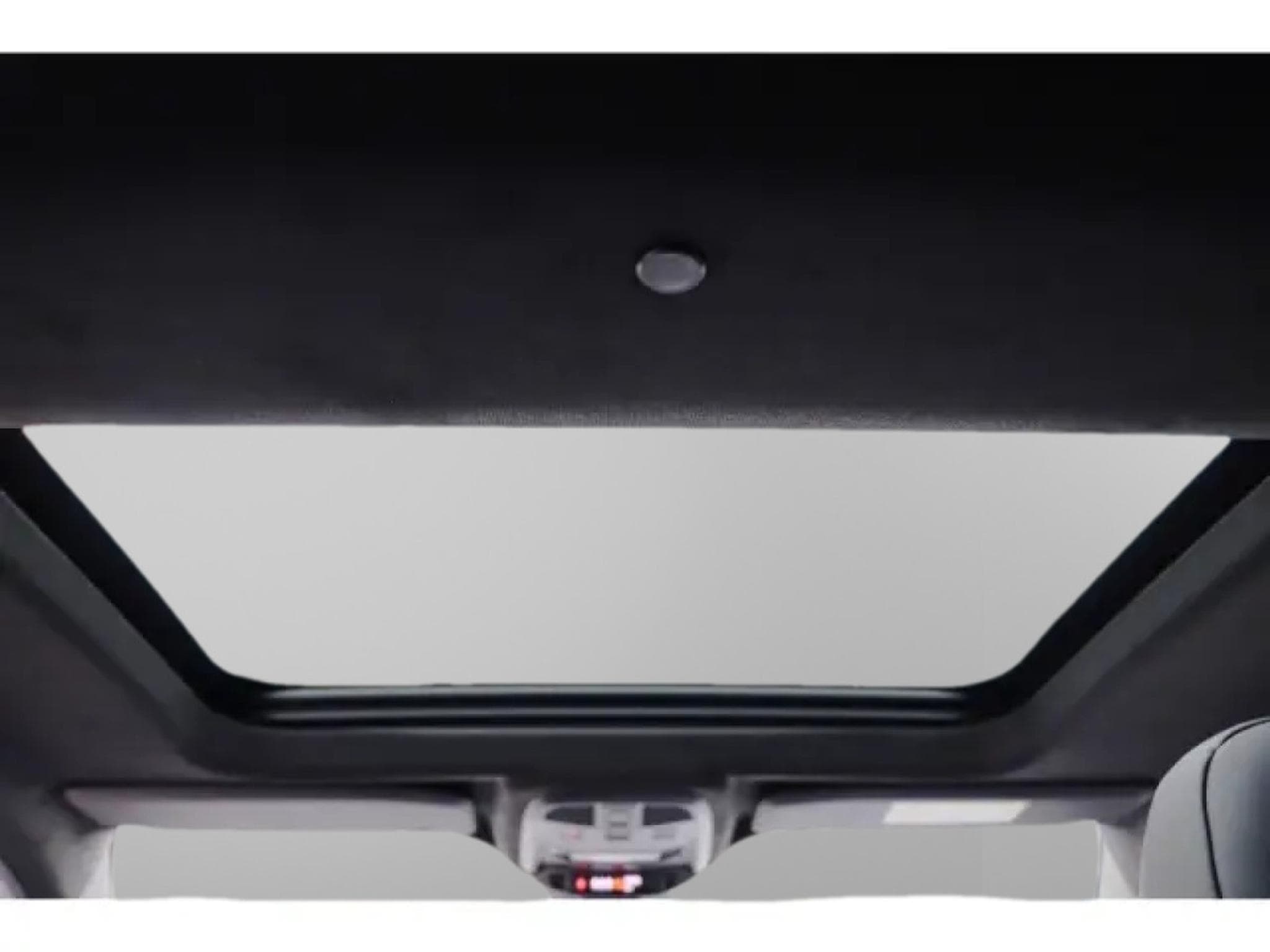 Alfa-Romeo Junior Ibrida Speciale 1.2 VGT (2025) - Photo 10