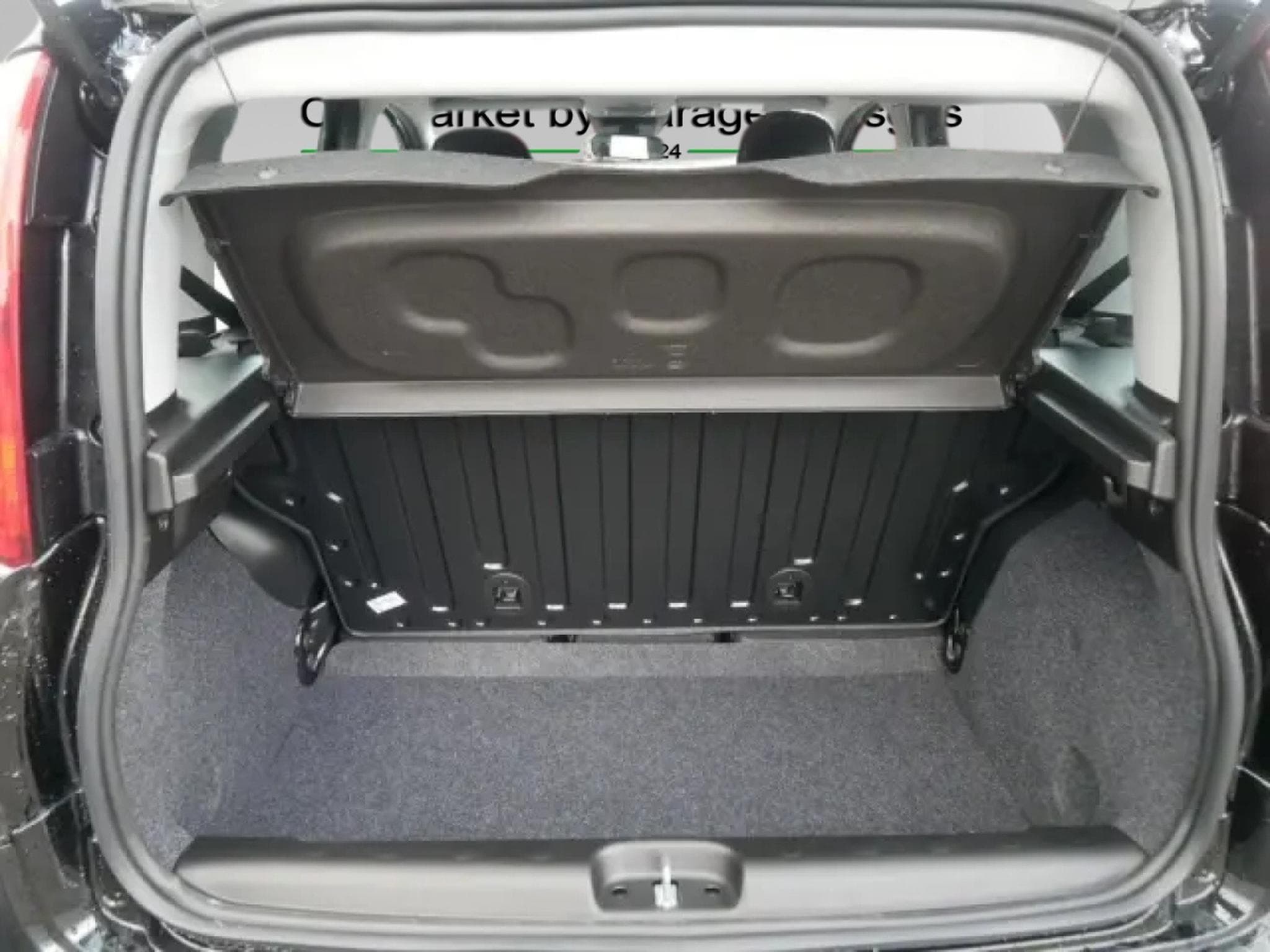 Fiat Panda ICON HYBRID 1.0 GSE (2026) - Photo 9