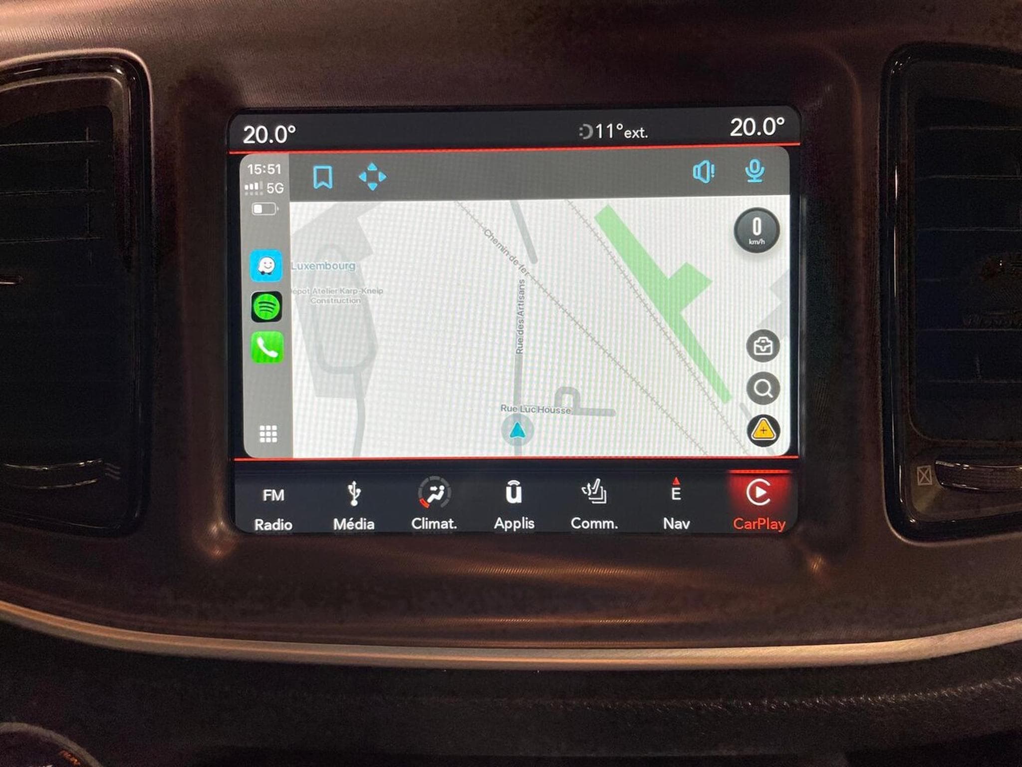 Dodge Challenger R/T SCAT PACK WIDEBODY 6.4 V8 SRT 392 (2019) - Photo 4