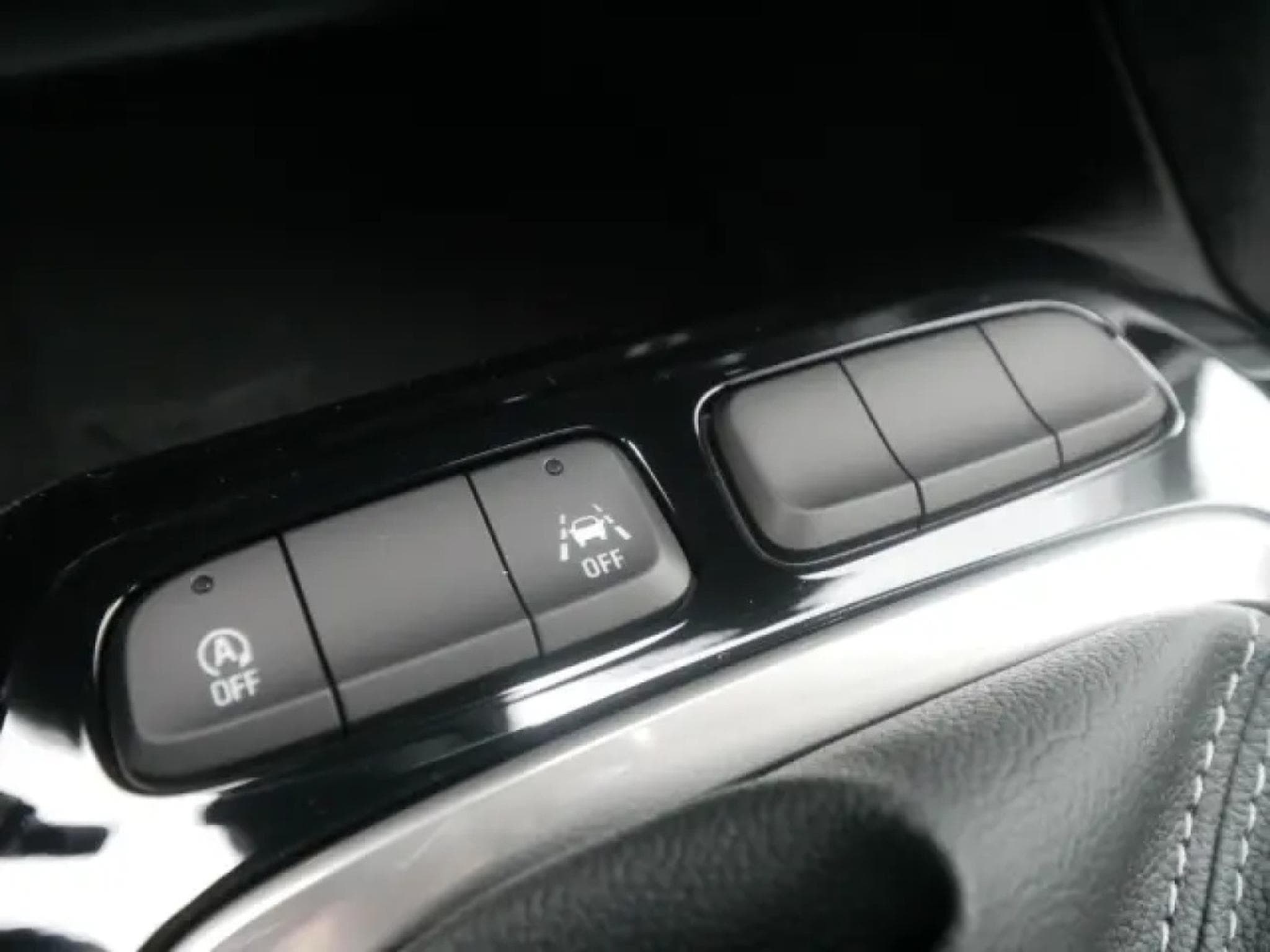 Opel Corsa 1.2 Turbo 100PS Corsa Edition (2025) - Photo 22