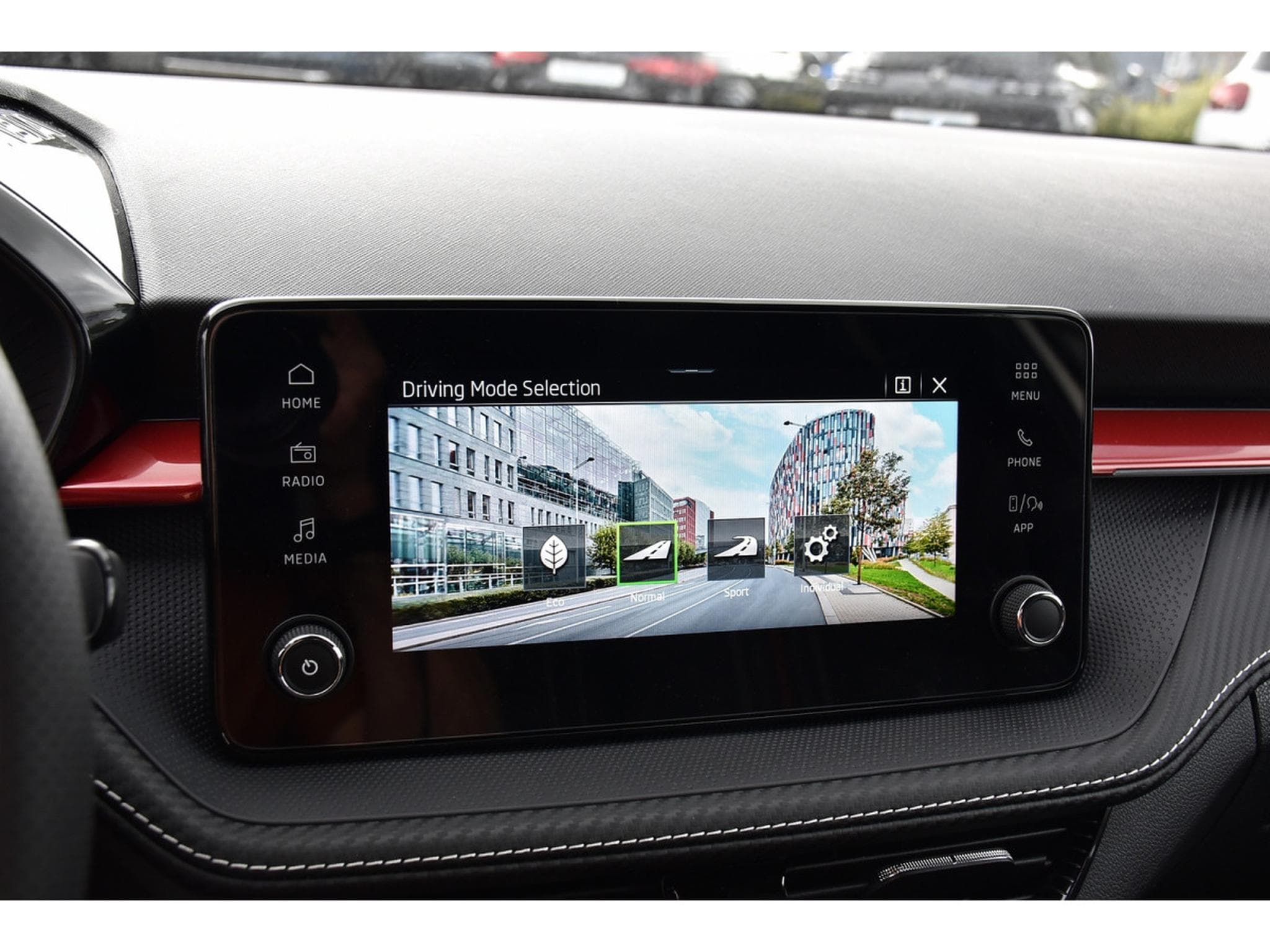 Skoda Fabia 1.0 TSI Monte Carlo DSG ACC TRAVEL CAM KESSY NEUVE (2026) - Foto 14