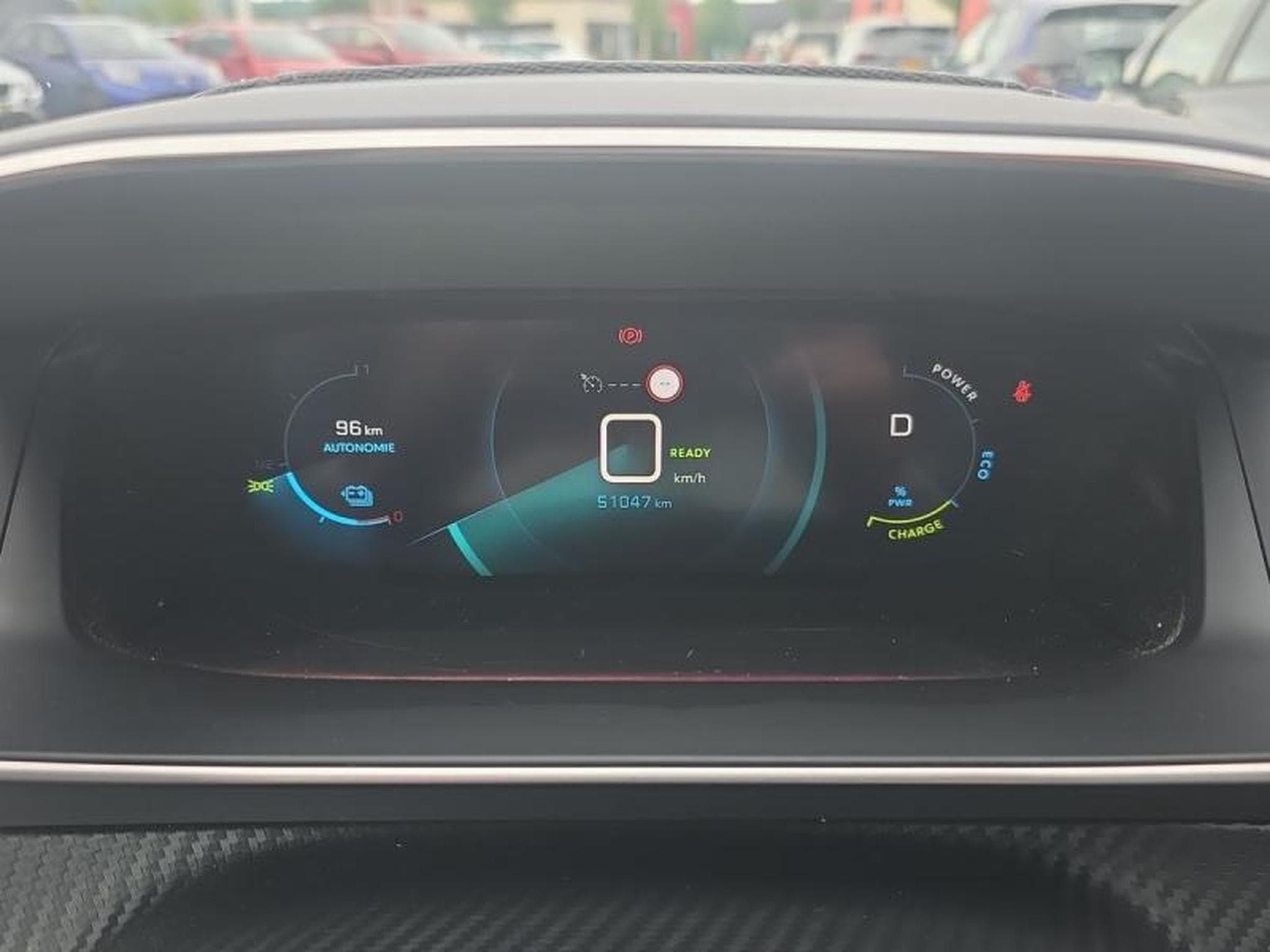 PEUGEOT 208 e-208 136ch GT (2021) - Photo 2