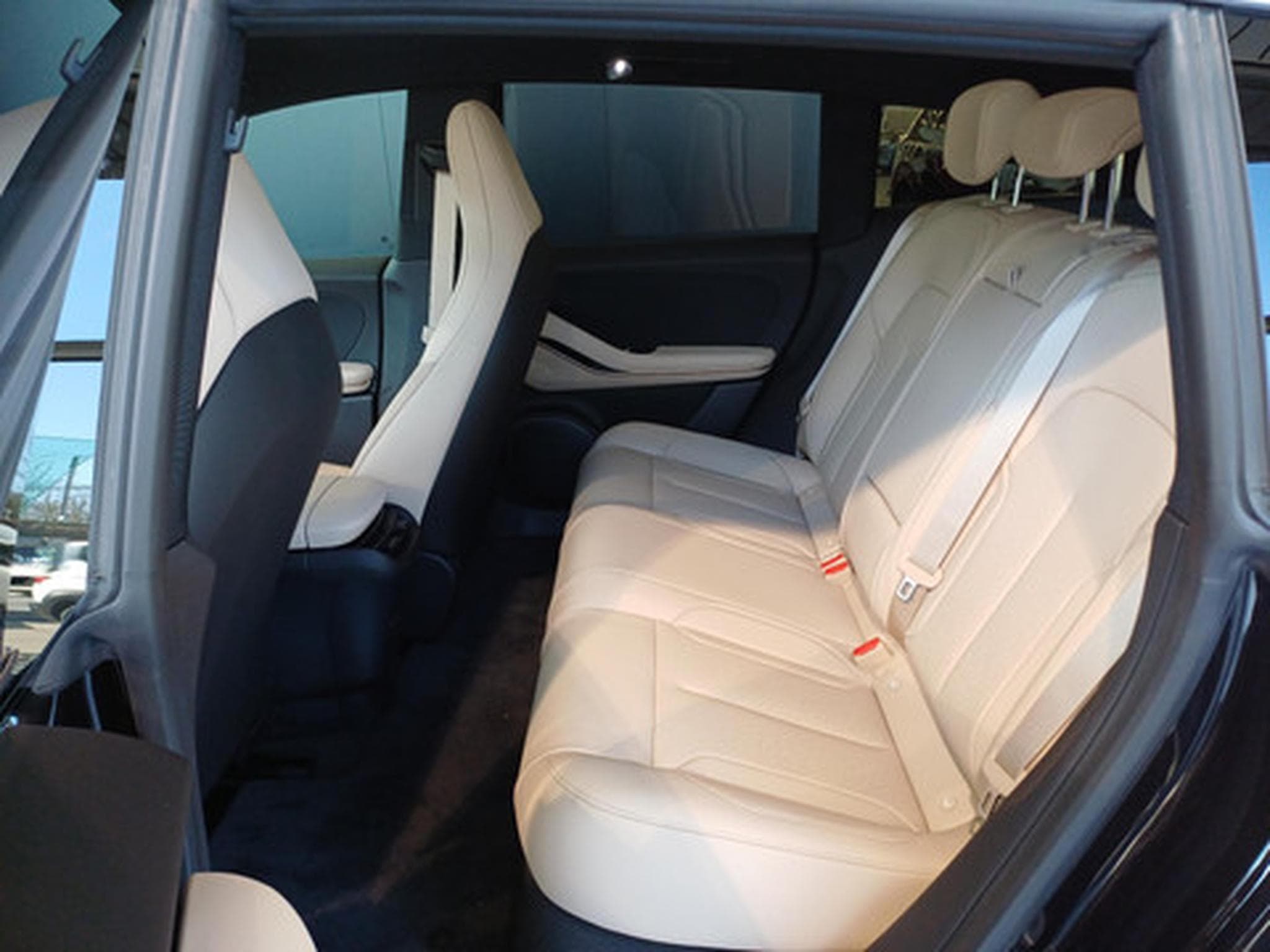 NIO ET5 Long Range First Edition (2026) - Photo 9