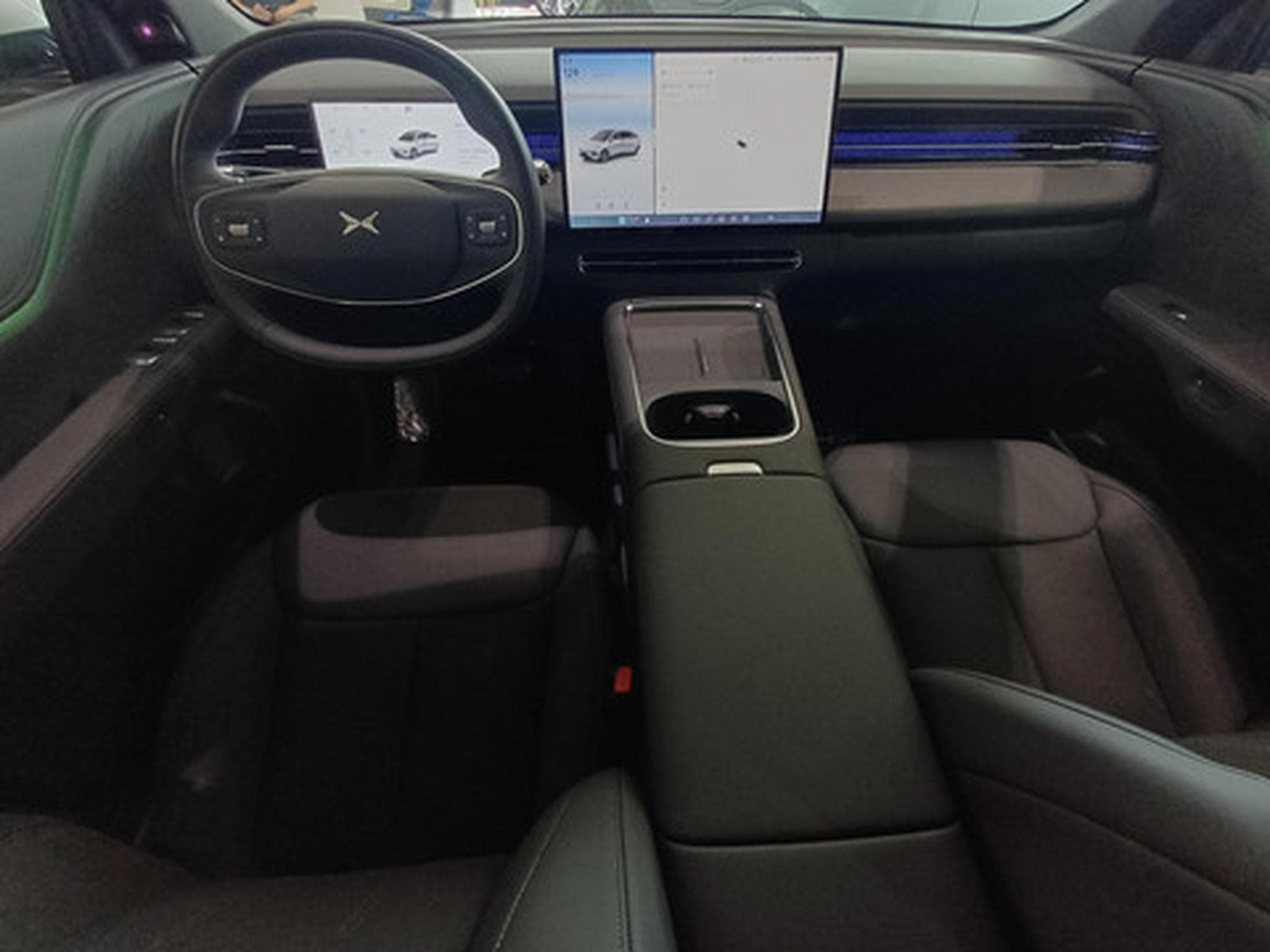 XPENG G6 BEV 81KWH Long Range RWD (2026) - Photo 8