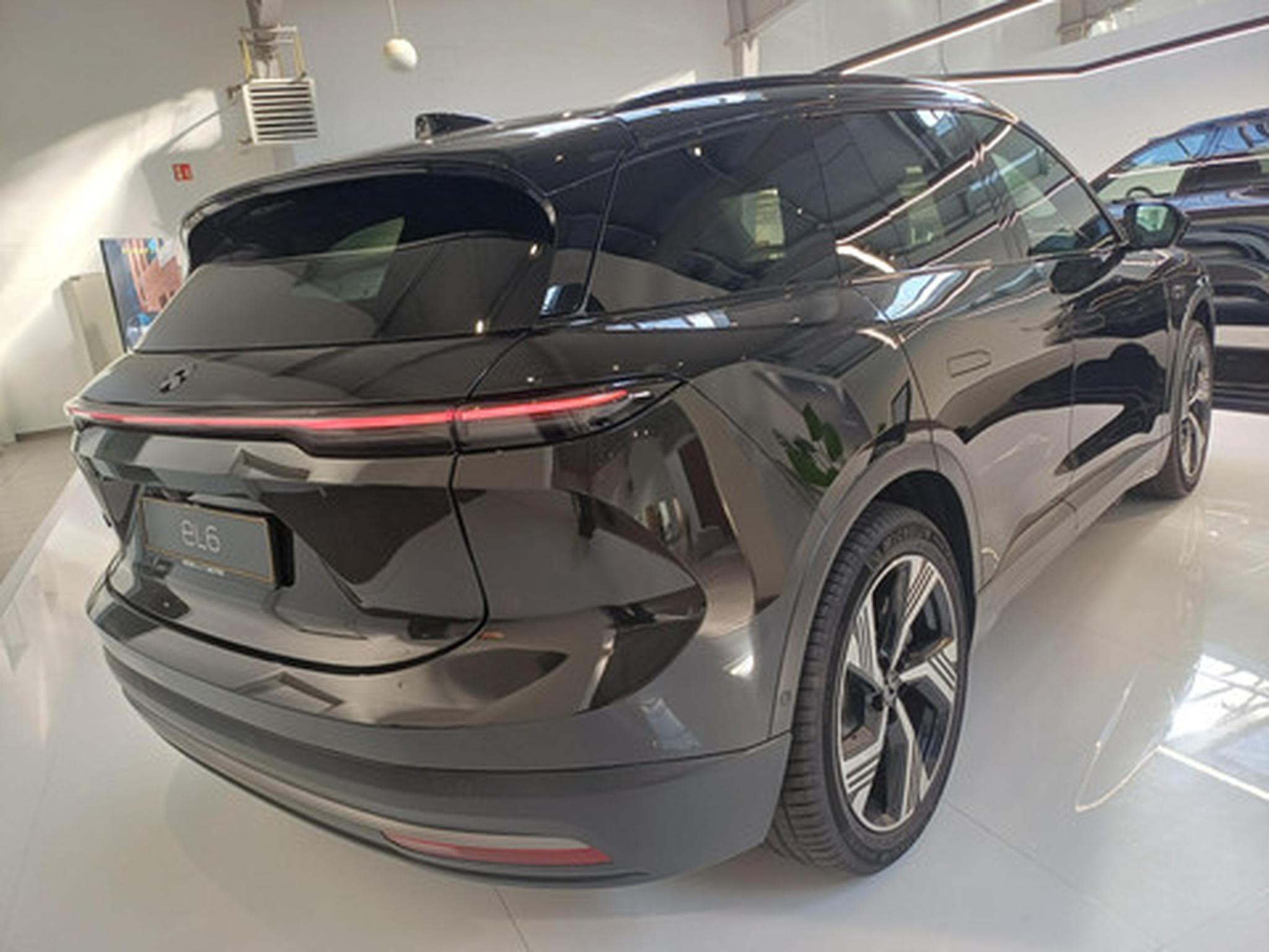 NIO EL6 Longe Range First Edition (2026) - Photo 5