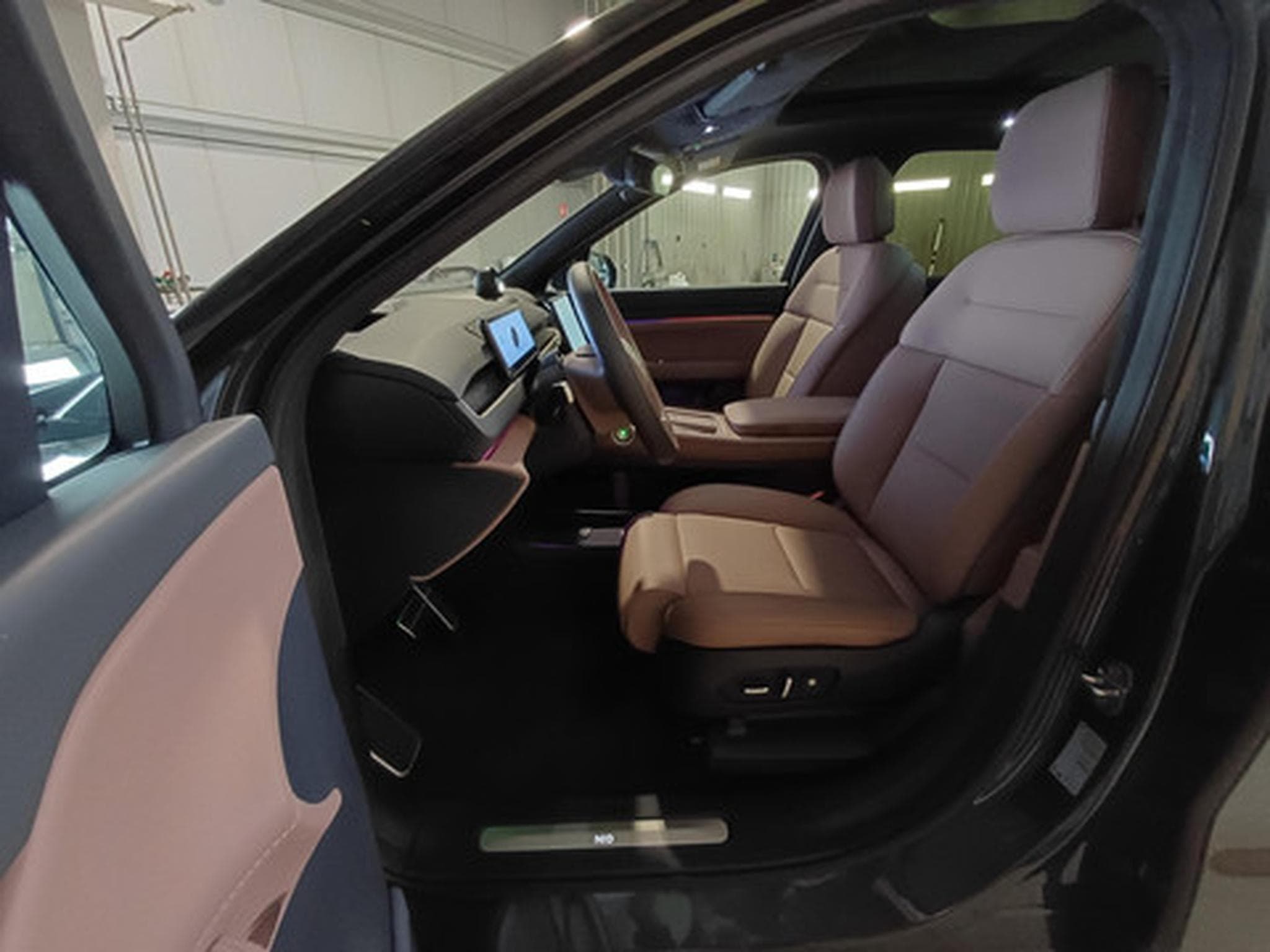 NIO EL8 Executive Version (2026) - Photo 8