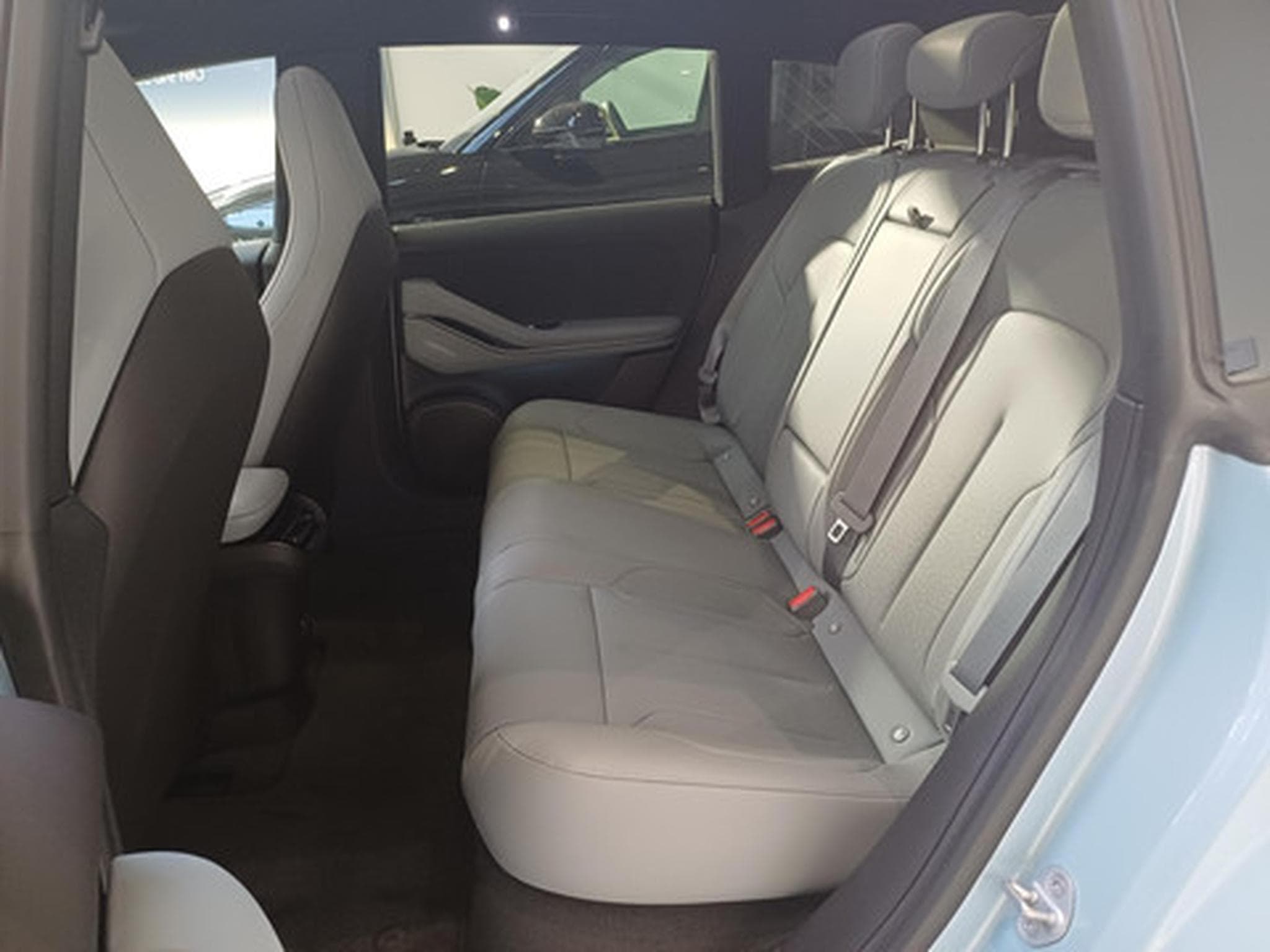 NIO ET5 Long Range First Edition (2026) - Photo 9