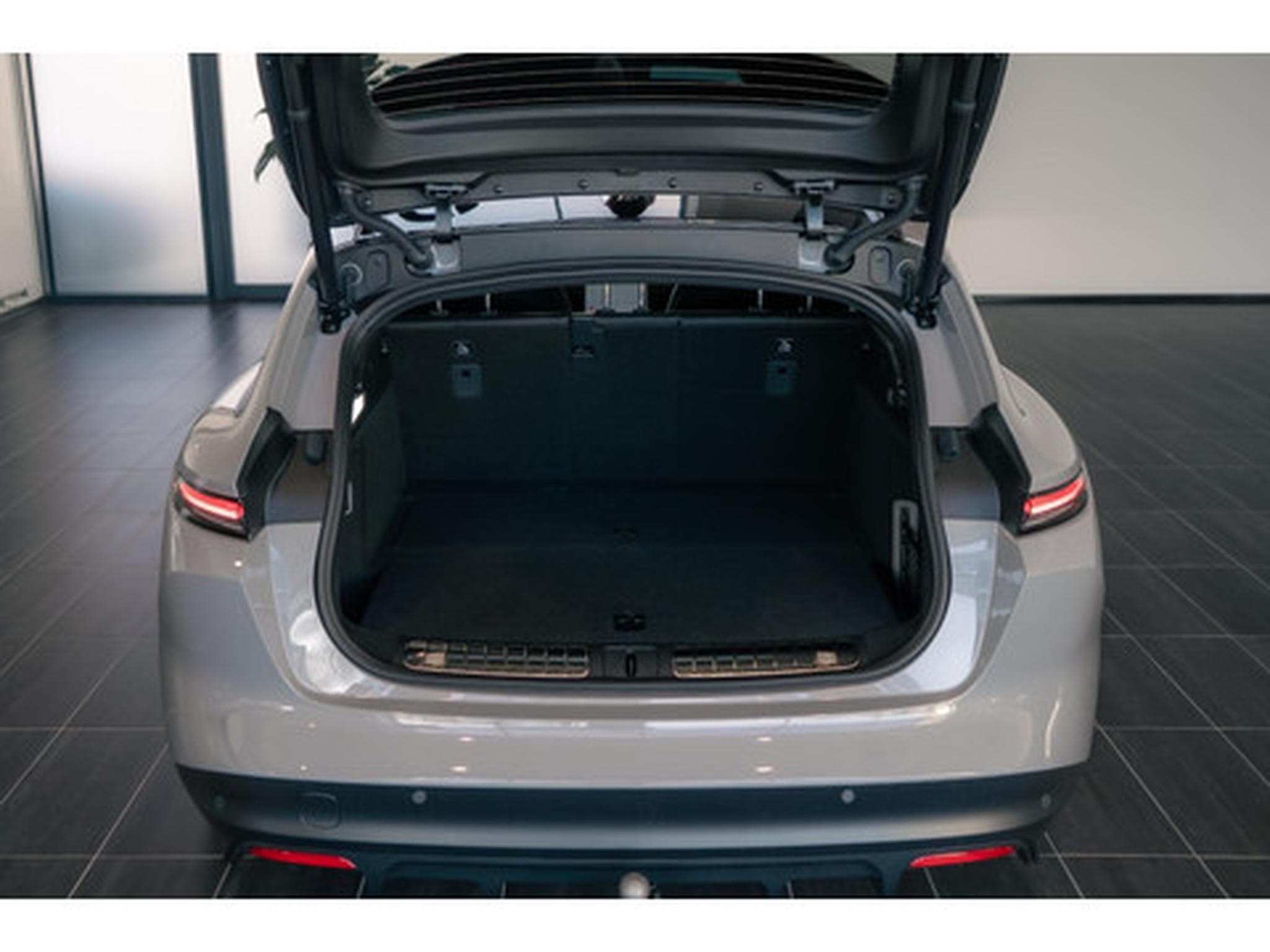 NIO ET5 Long Range First Edition (2026) - Photo 6