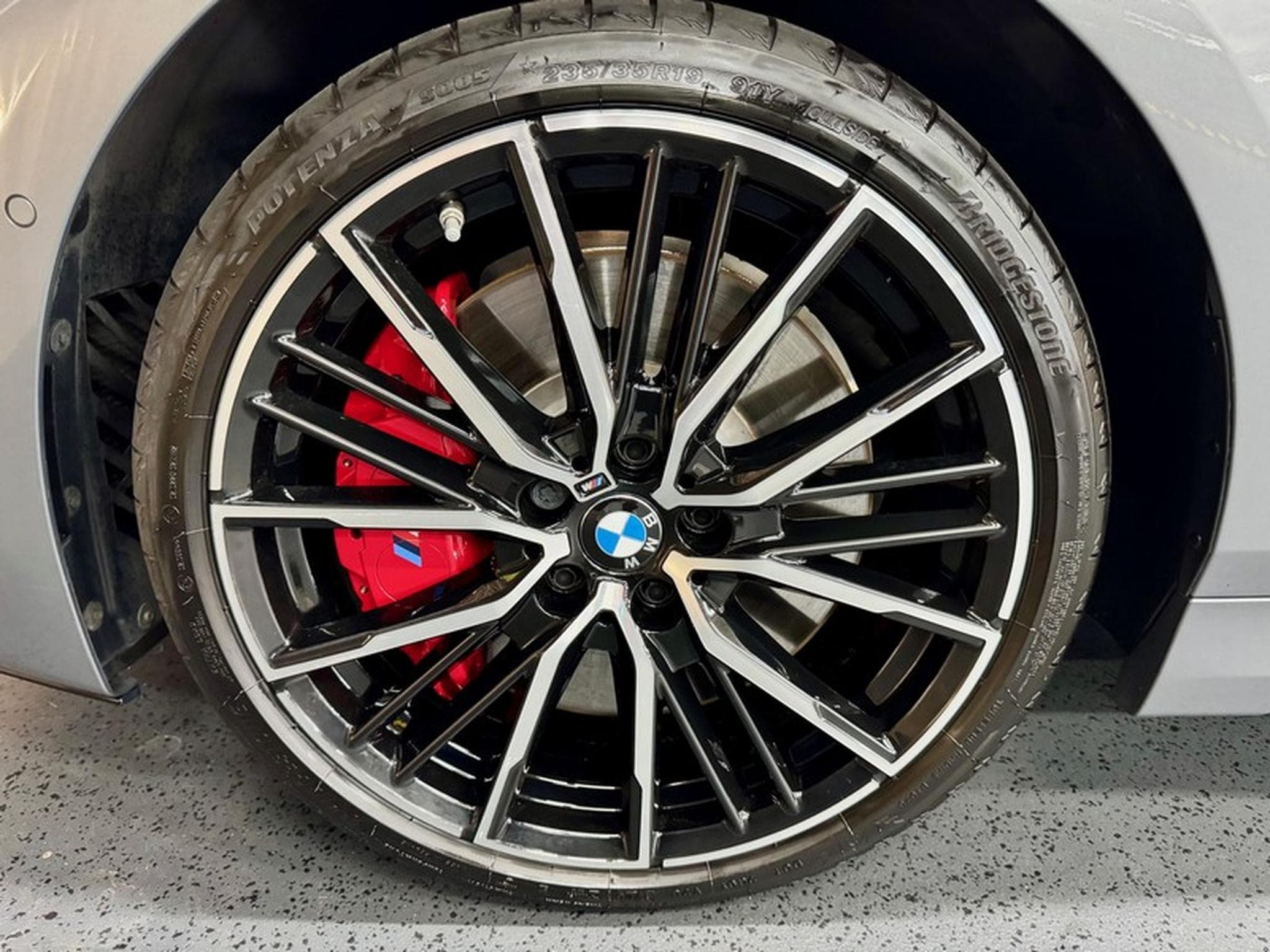 BMW M135 M135iA 2.0 306cv Auto xDrive M-Performance (2023) - Photo 3