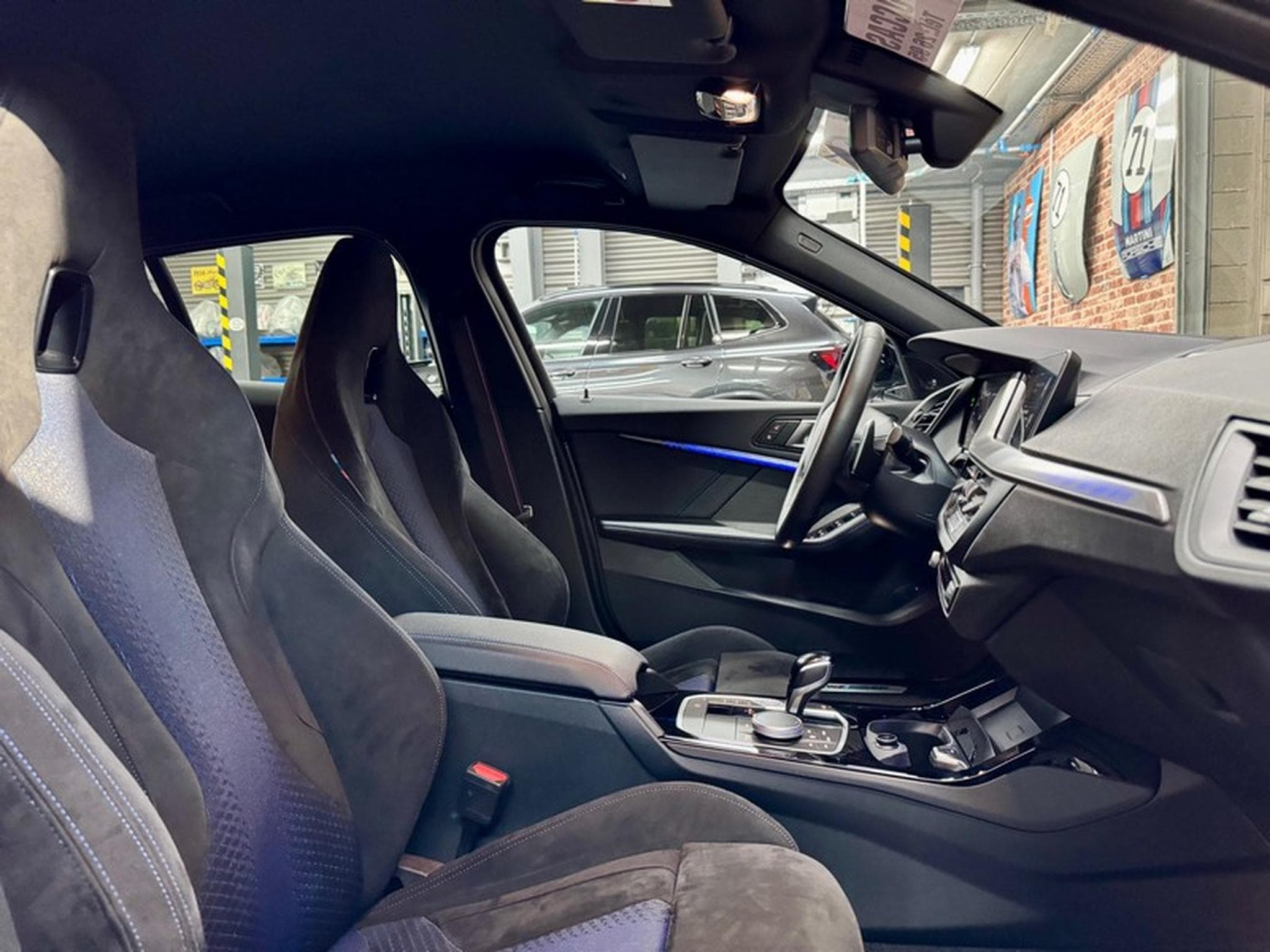 BMW M135 M135iA 2.0 306cv Auto xDrive M-Performance (2023) - Photo 8