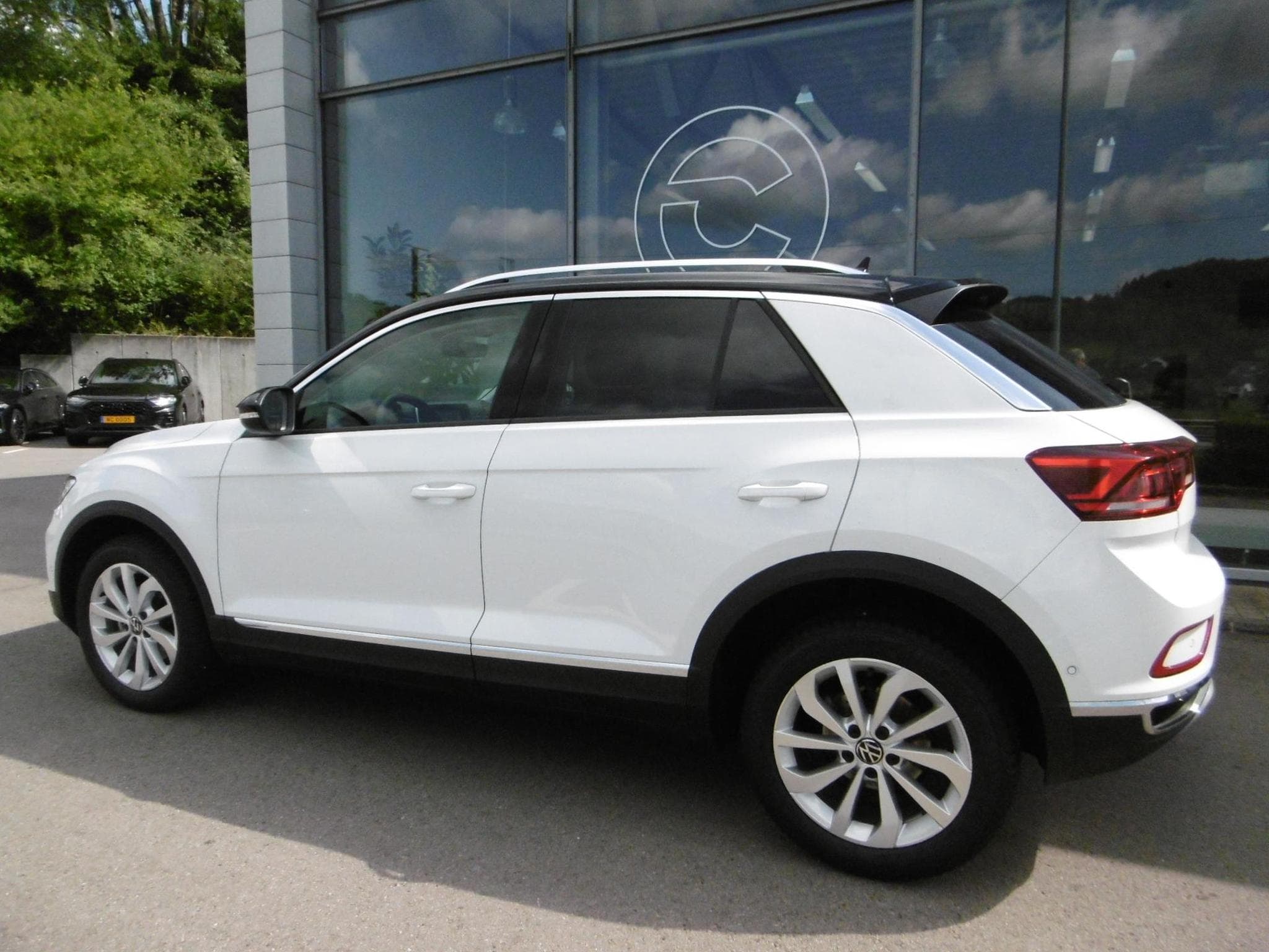 VW T-Roc Style 1.5 TSI (2024) - Photo 5