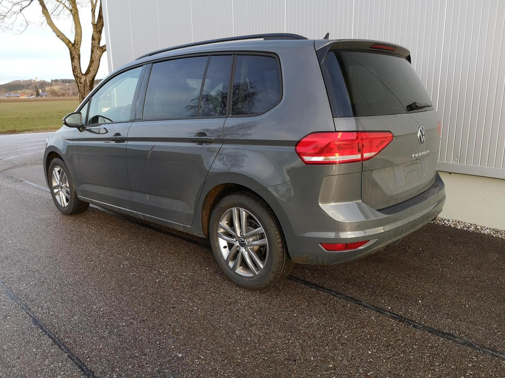 VW Touran Comfortline BMT/Start-Stopp (2026) - Photo 2