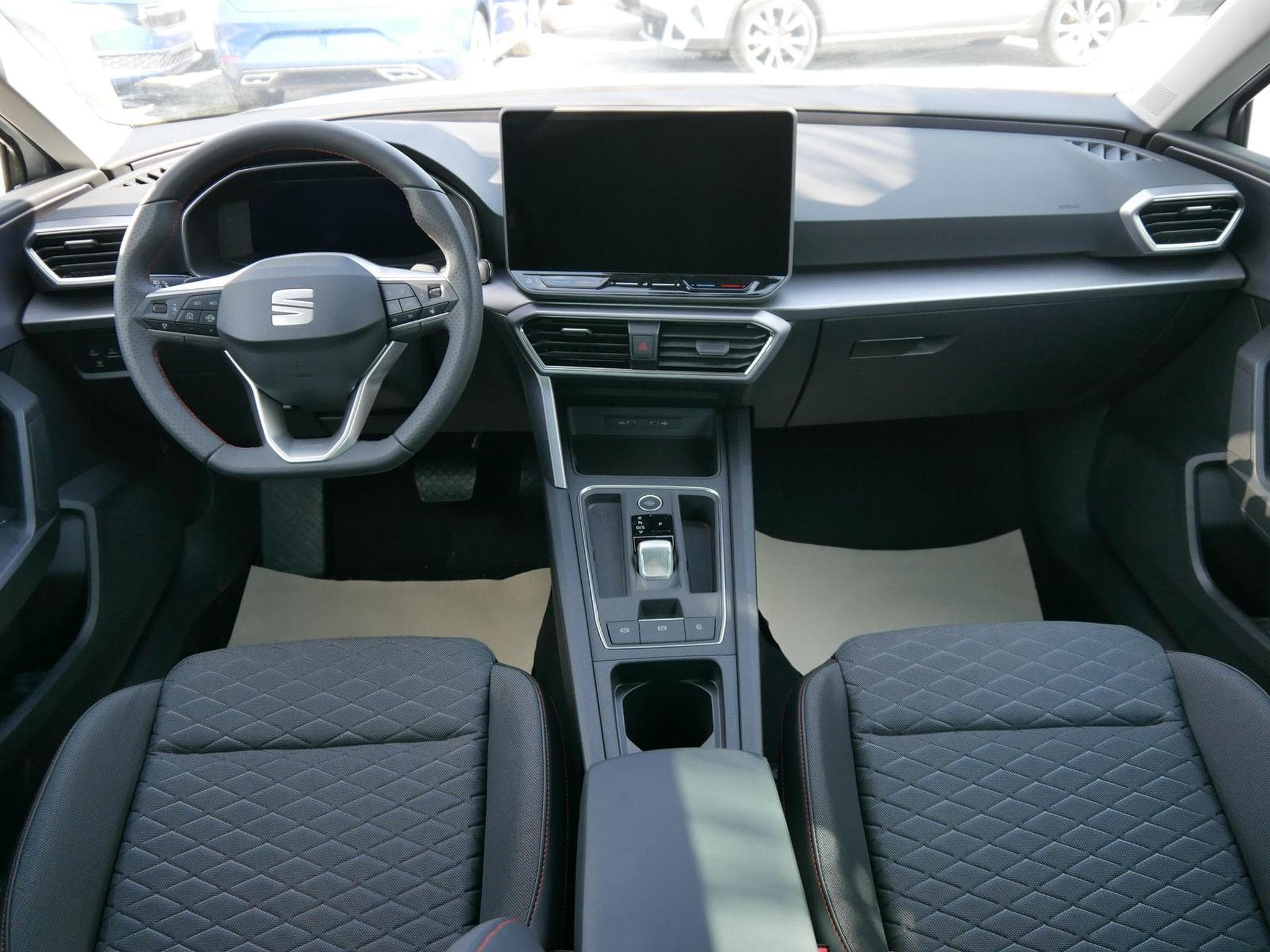 Seat Leon FR 2.0 TDI DSG (2026) - Photo 10