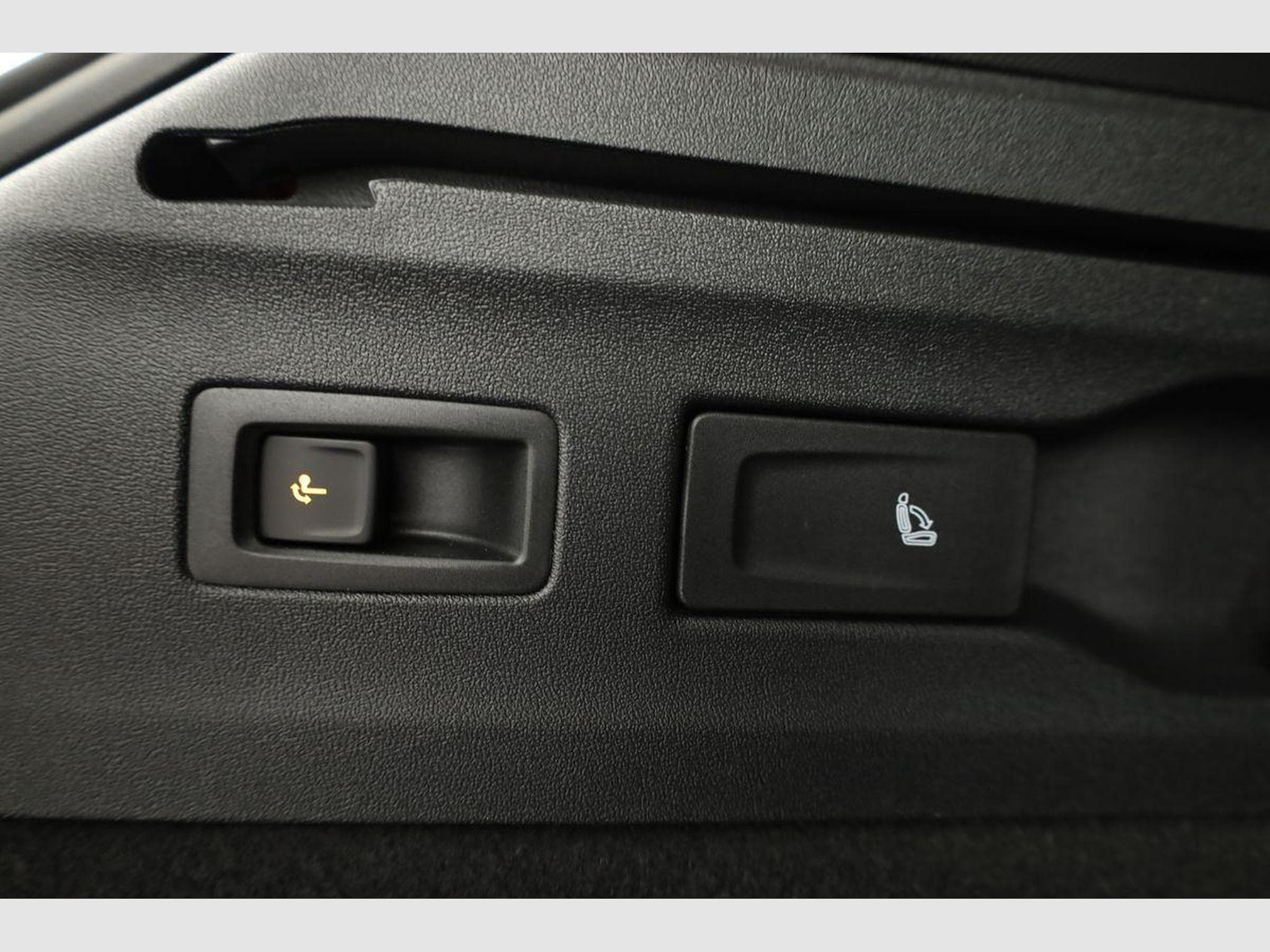 VW ID.7 Kombi Pro S 210 kW (2026) - Foto 13