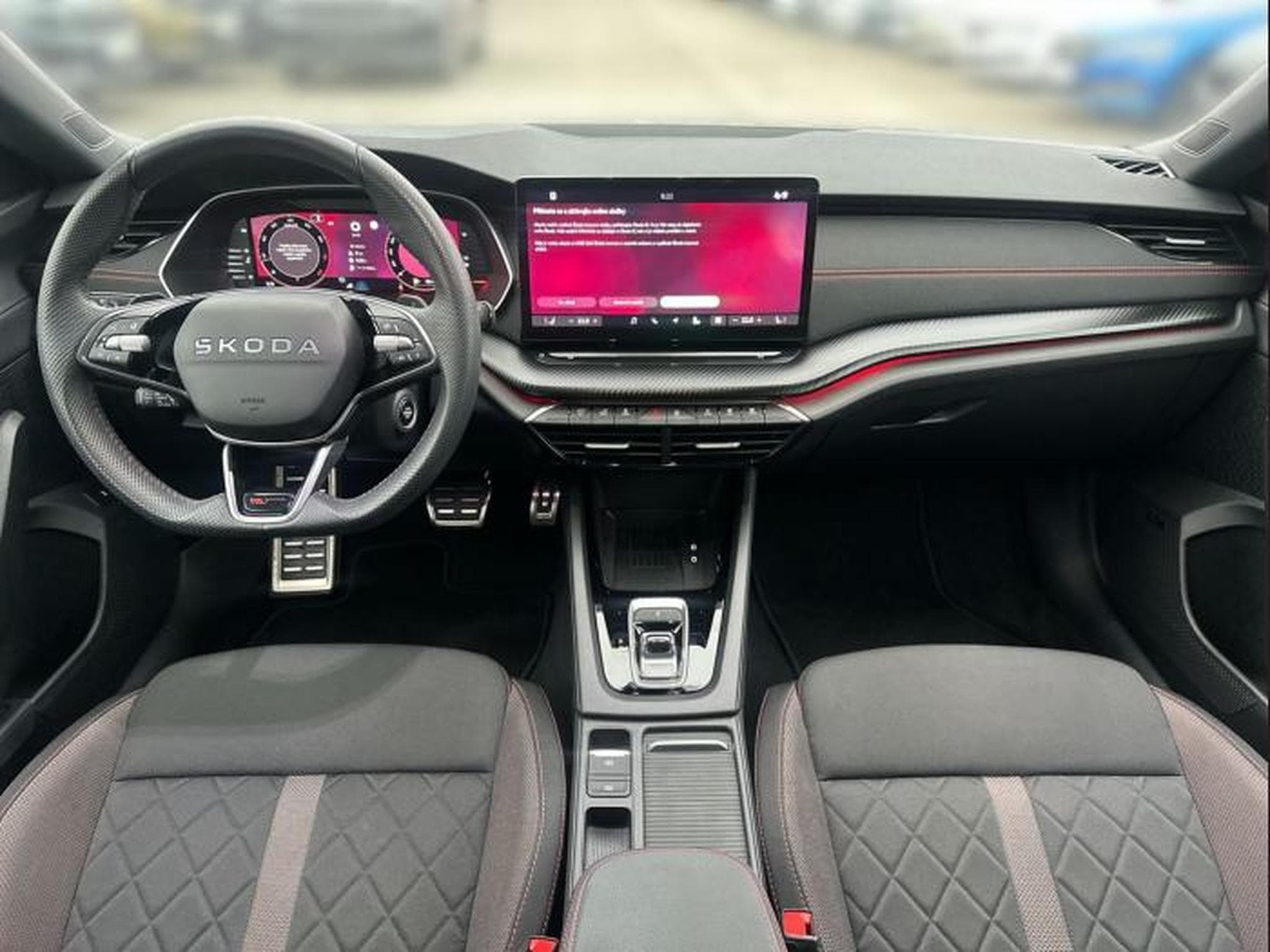 Skoda Octavia RS 2.0 TSI (2025) - Photo 16