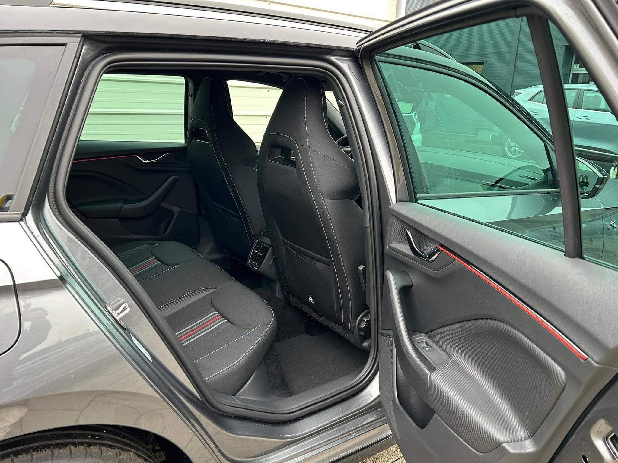 Skoda Kamiq Monte Carlo (2026) - Foto 14