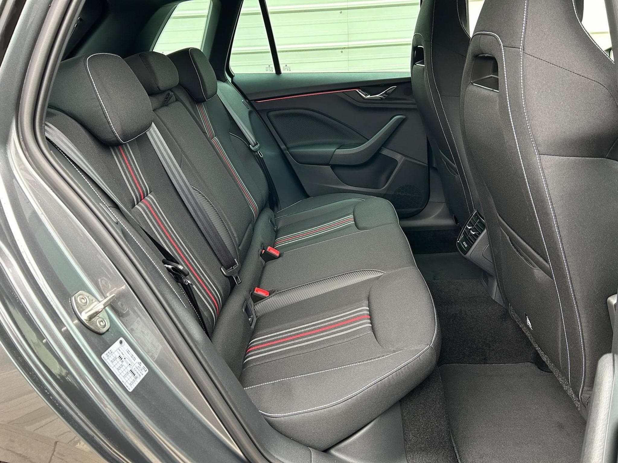 Skoda Kamiq Monte Carlo (2026) - Foto 15