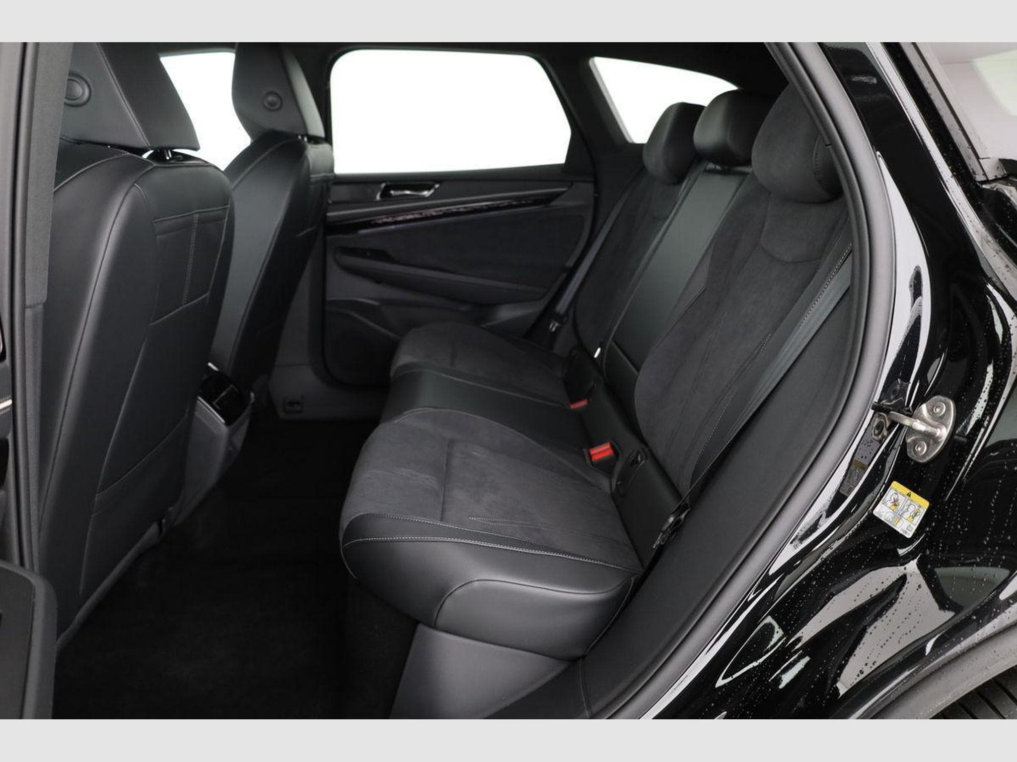 VW ID.7 Kombi Pro S 210 kW (2026) - Photo 10