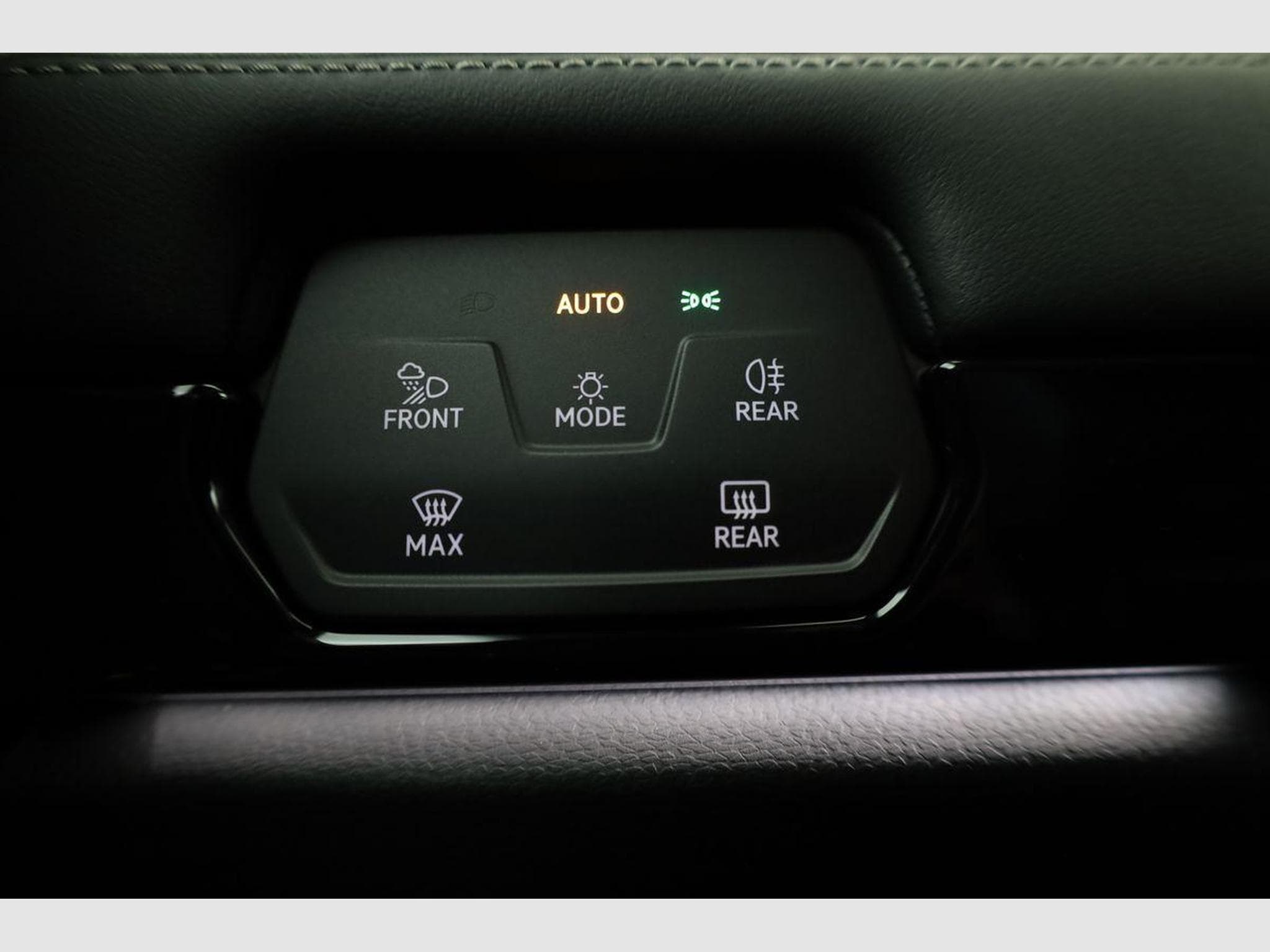 VW ID.7 Kombi Pro S 210 kW (2026) - Photo 8