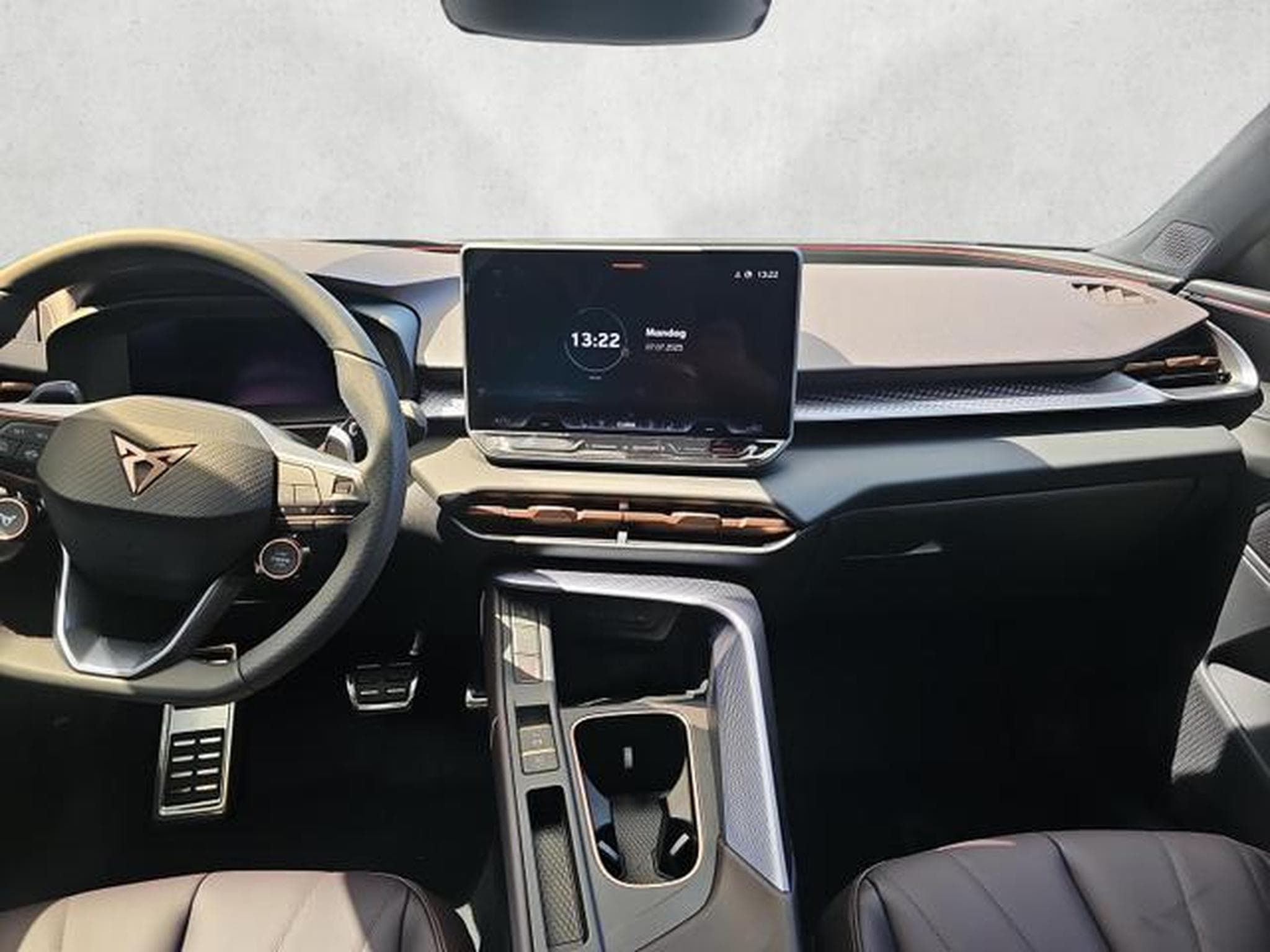 Cupra Terramar 2.0 TSI 195 kW 4Drive VZ (2025) - Photo 12