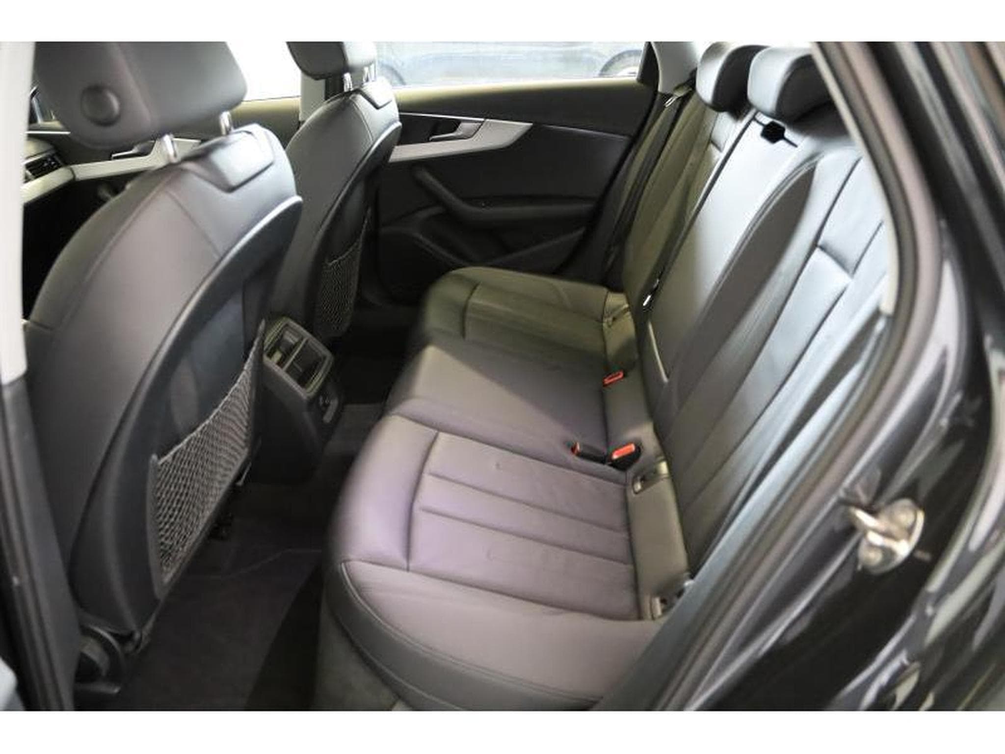 Audi A4 Avant (2022) - Foto 20
