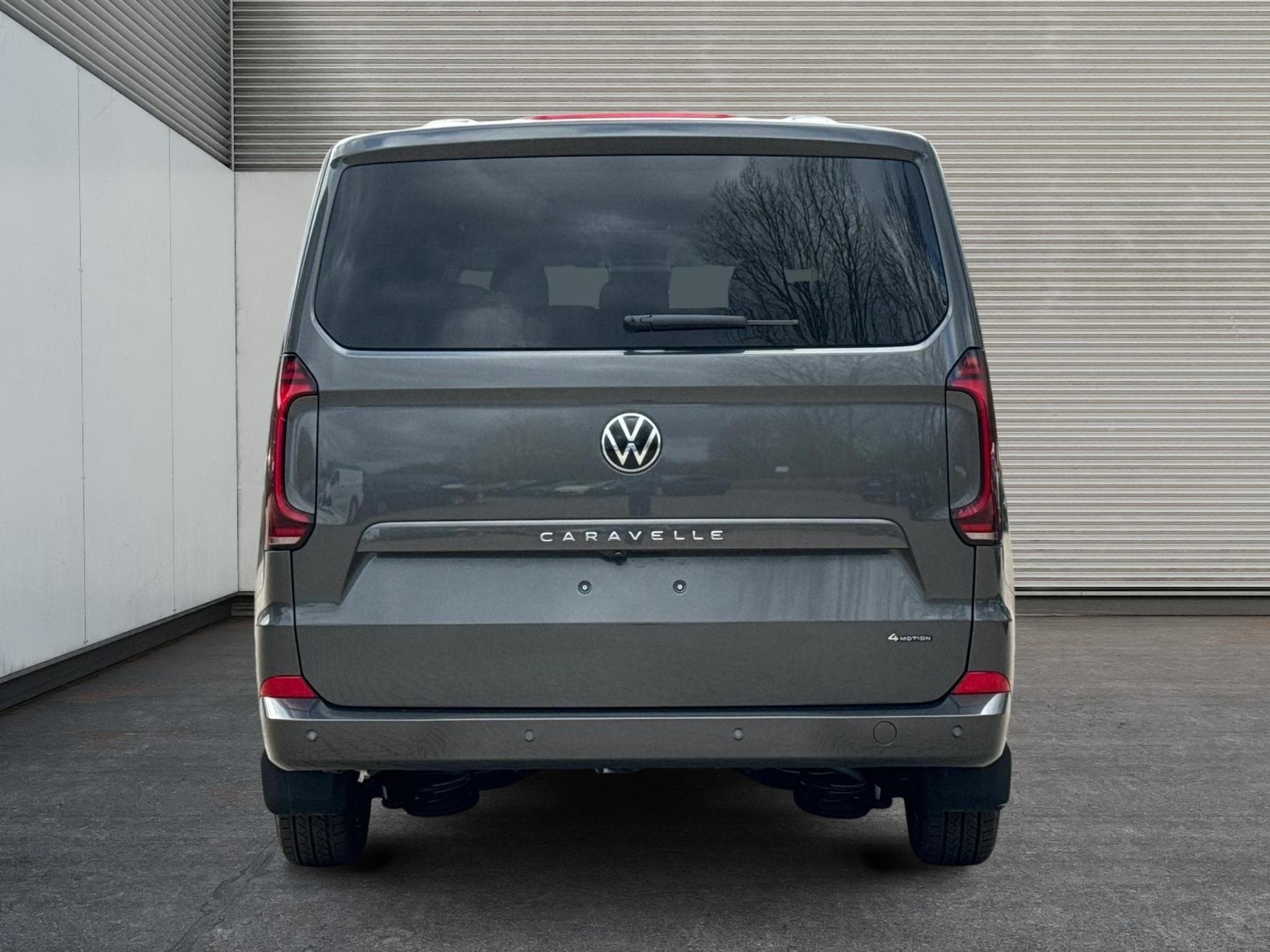 VW T7 Style (2026) - Photo 4