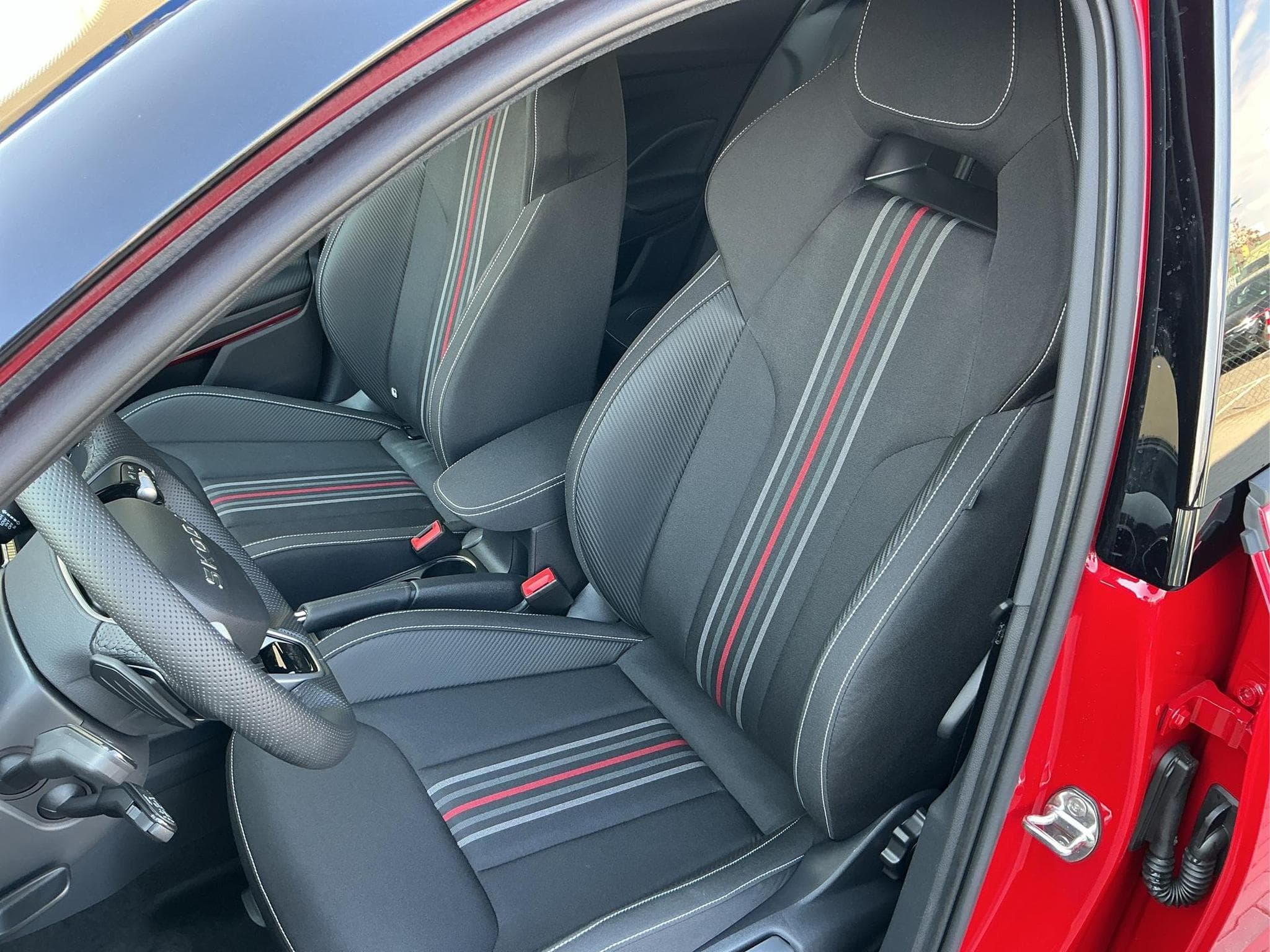 Skoda Fabia Monte Carlo (2026) - Photo 13