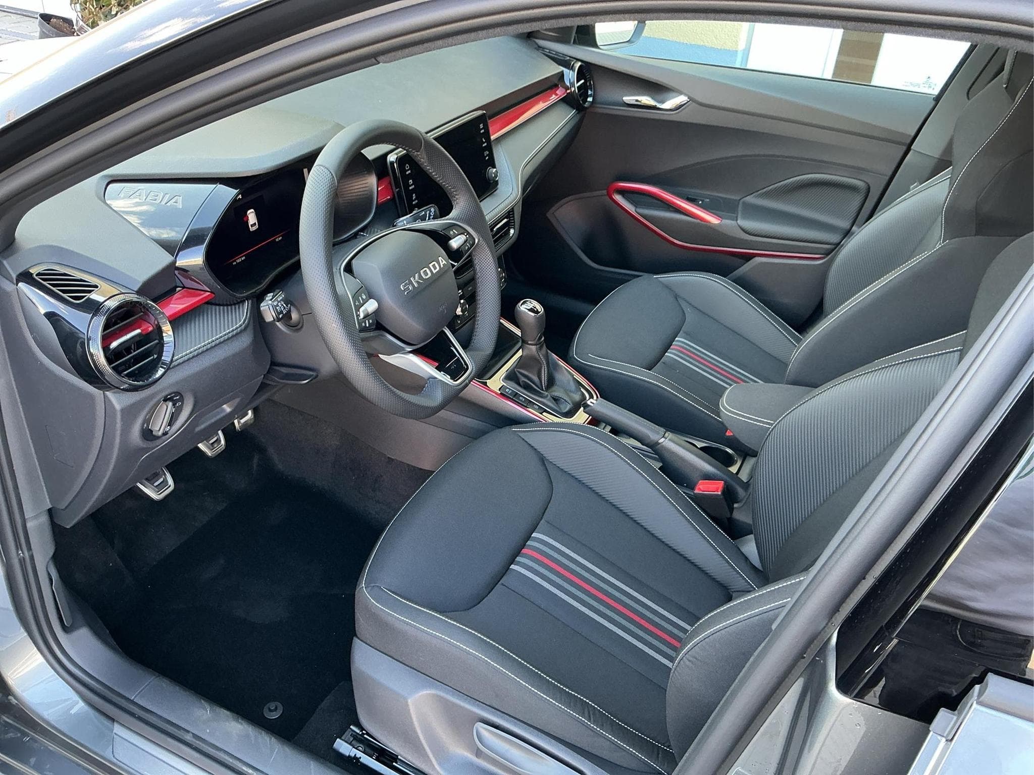 Skoda Fabia Monte Carlo (2026) - Photo 10