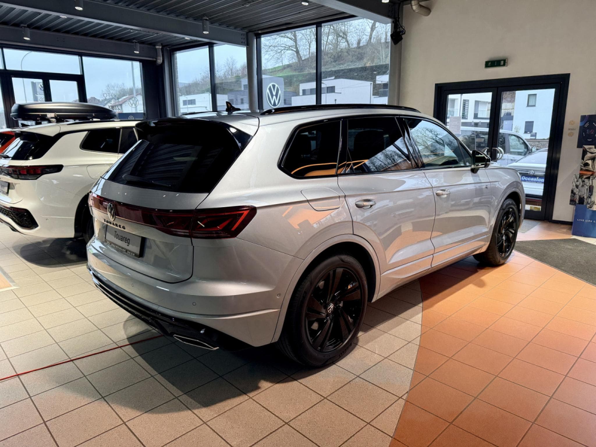 VW Touareg R-Line FINAL EDITION 3.0 V6 TDI 4MOTION 286cv Boîte automati (2026) - Photo 3