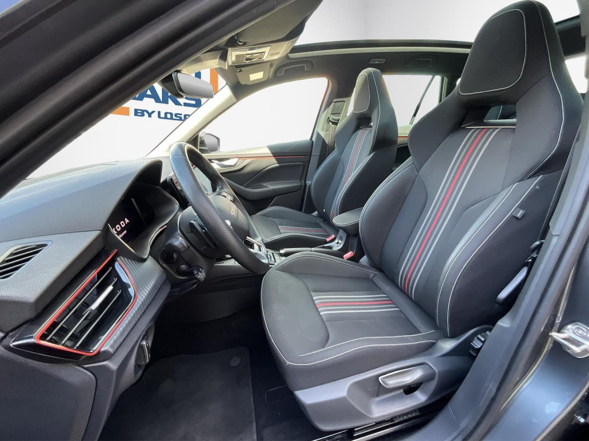 Skoda Kamiq Monte-Carlo+DSG+Led+Pano (2025) - Photo 9