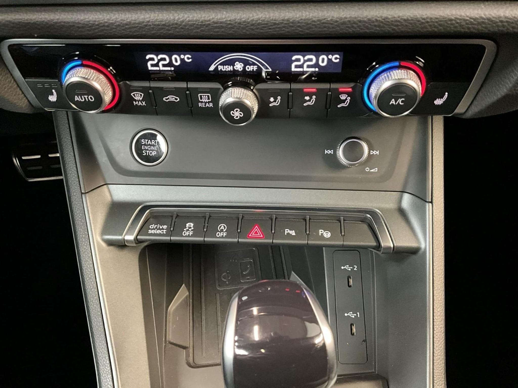 Audi Q3 SB+S-line+S-Tronic+Quattro (2025) - Photo 21